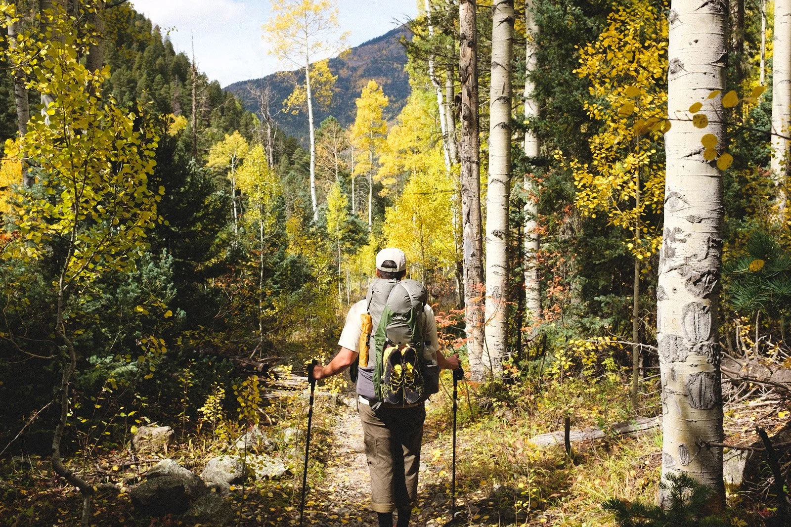 Descending to the Animas after two cold nights in Chicago Basin (Daniel, October 2021).