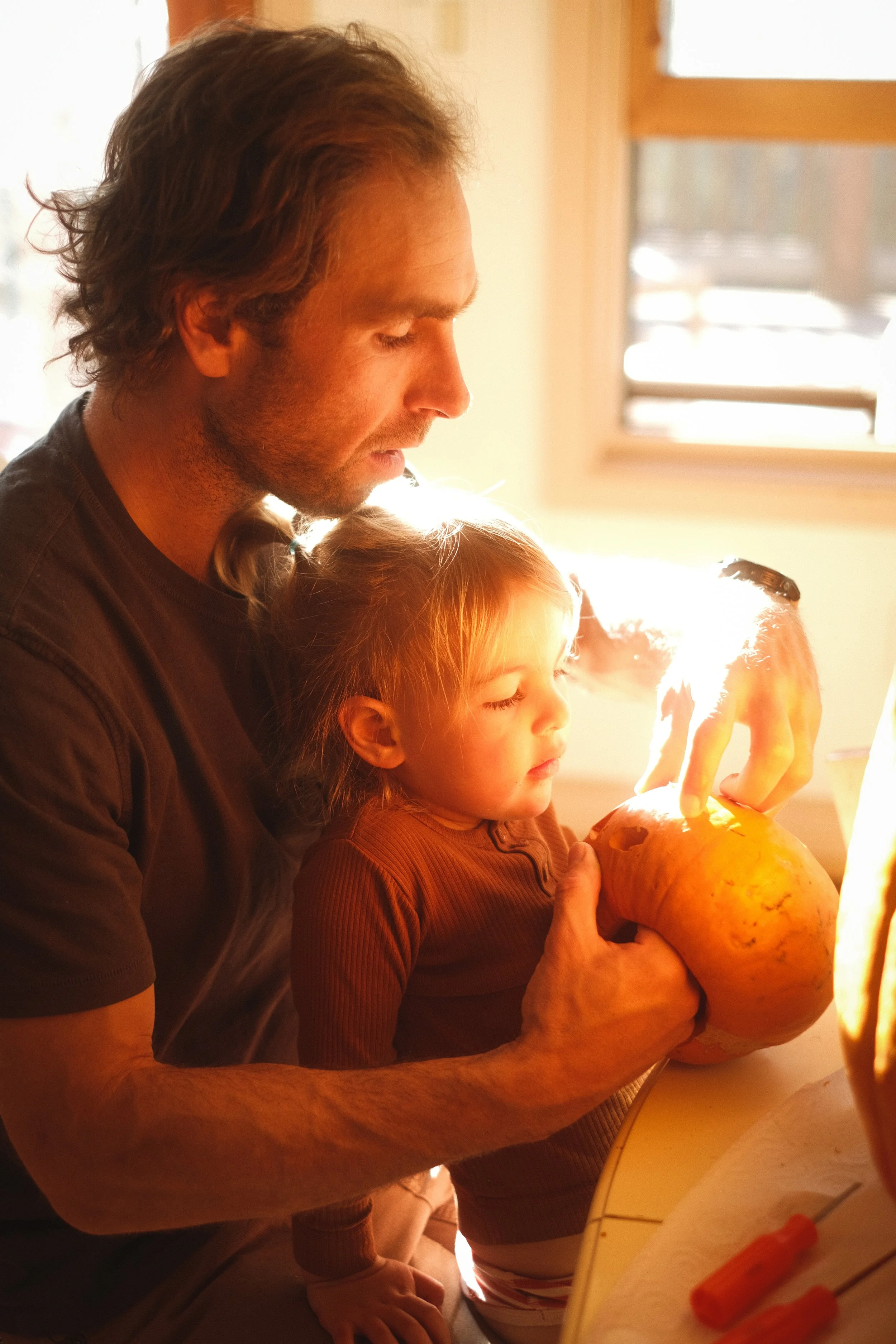 Pumpkin Carving in CDale (Jay, Cleo, October 2025)