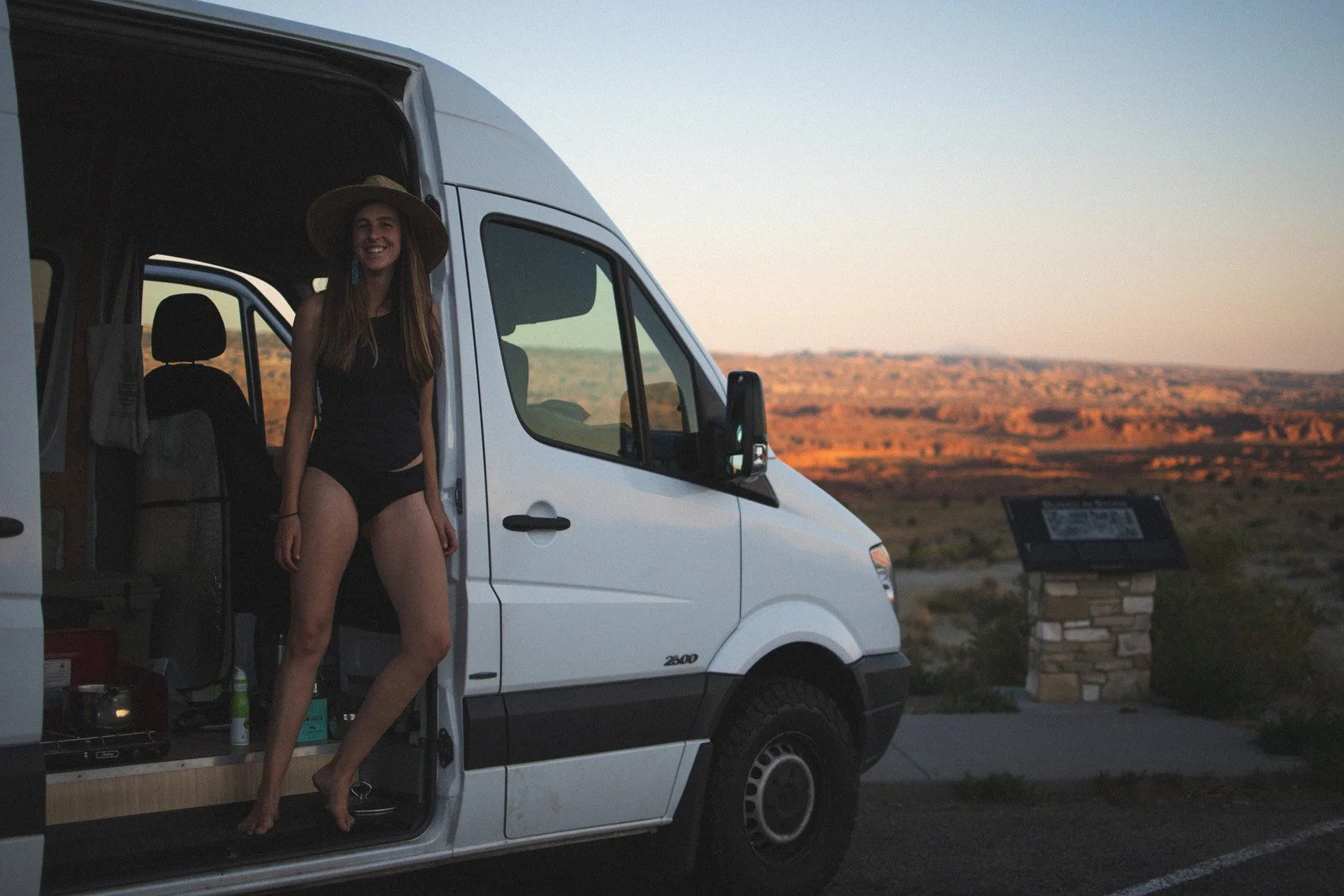 San Rafel Swell Pose (Chloe, July 2020)