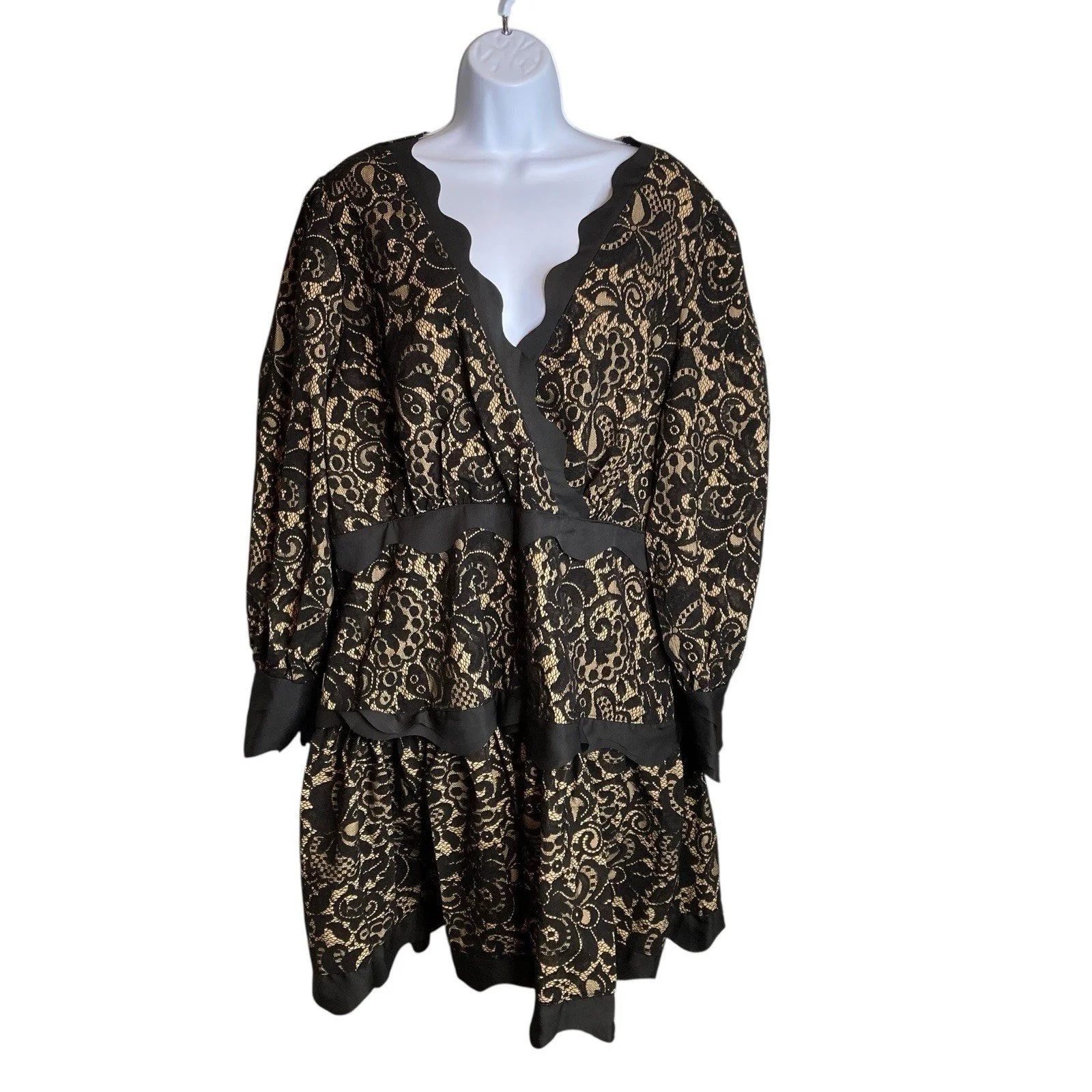 L'Atiste Women's Black Lace Scalloped Peplum Mini Dress Size 1X Whimsigoth Boho