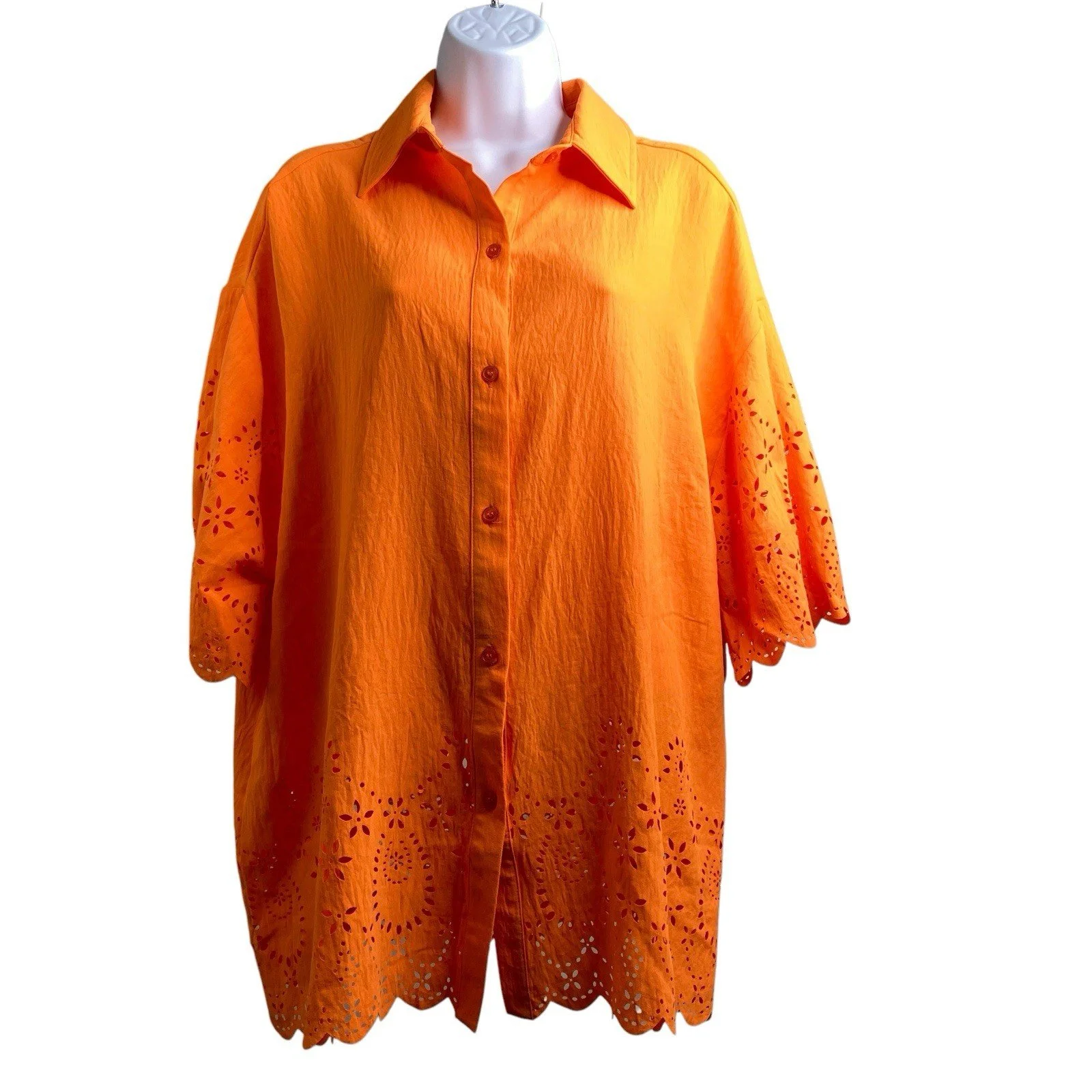 Floral & Ivy Women’s Orange Scalloped Eyelet Blouse Size 1X Vibrant Bright