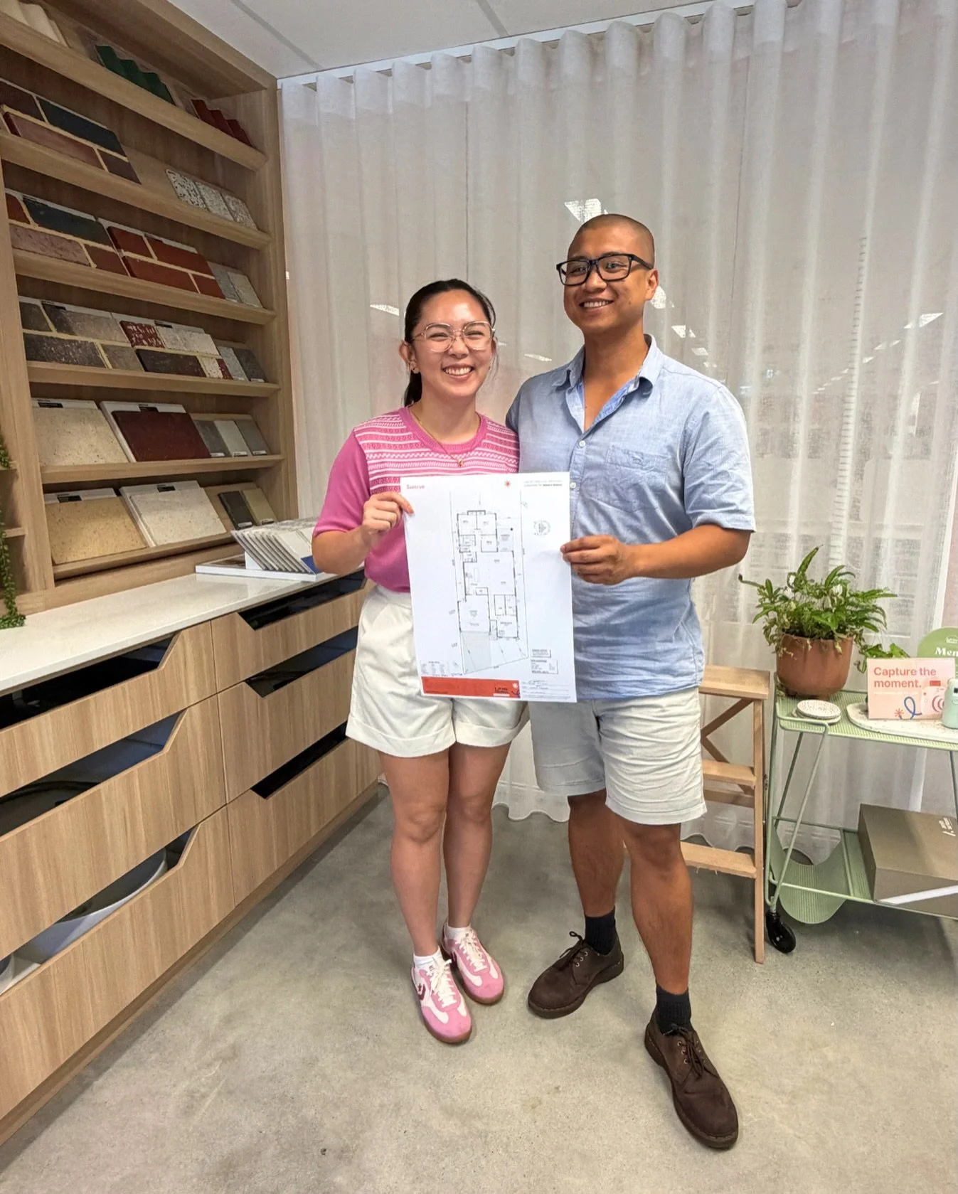 Cat &amp; Nol have secured their Swerve design and are building in Maddington.🏡

Such a solid choice for family living. The kids&rsquo; wing keeps the minor chaos contained, the open plan living area brings everyone together, and the walk in pantry 