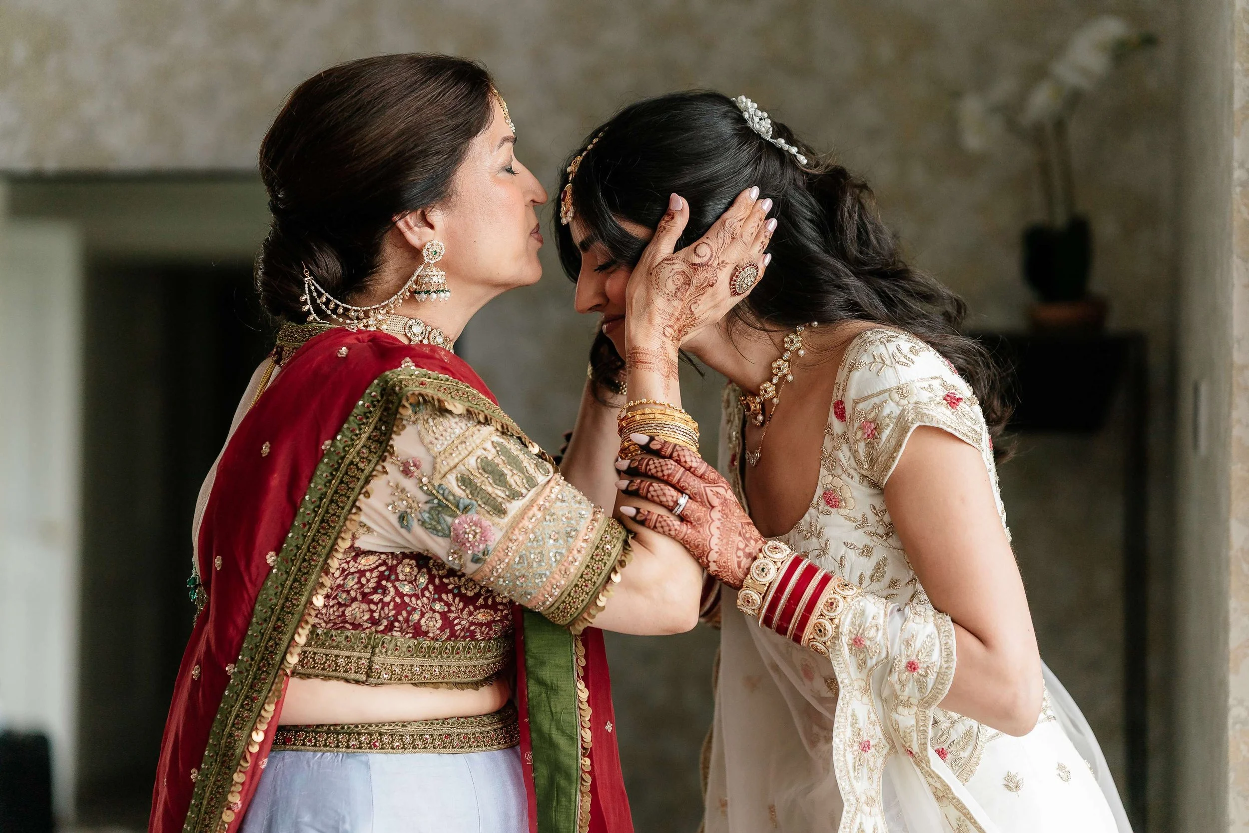 Asmita and Susil Froyle Park-11.jpg
