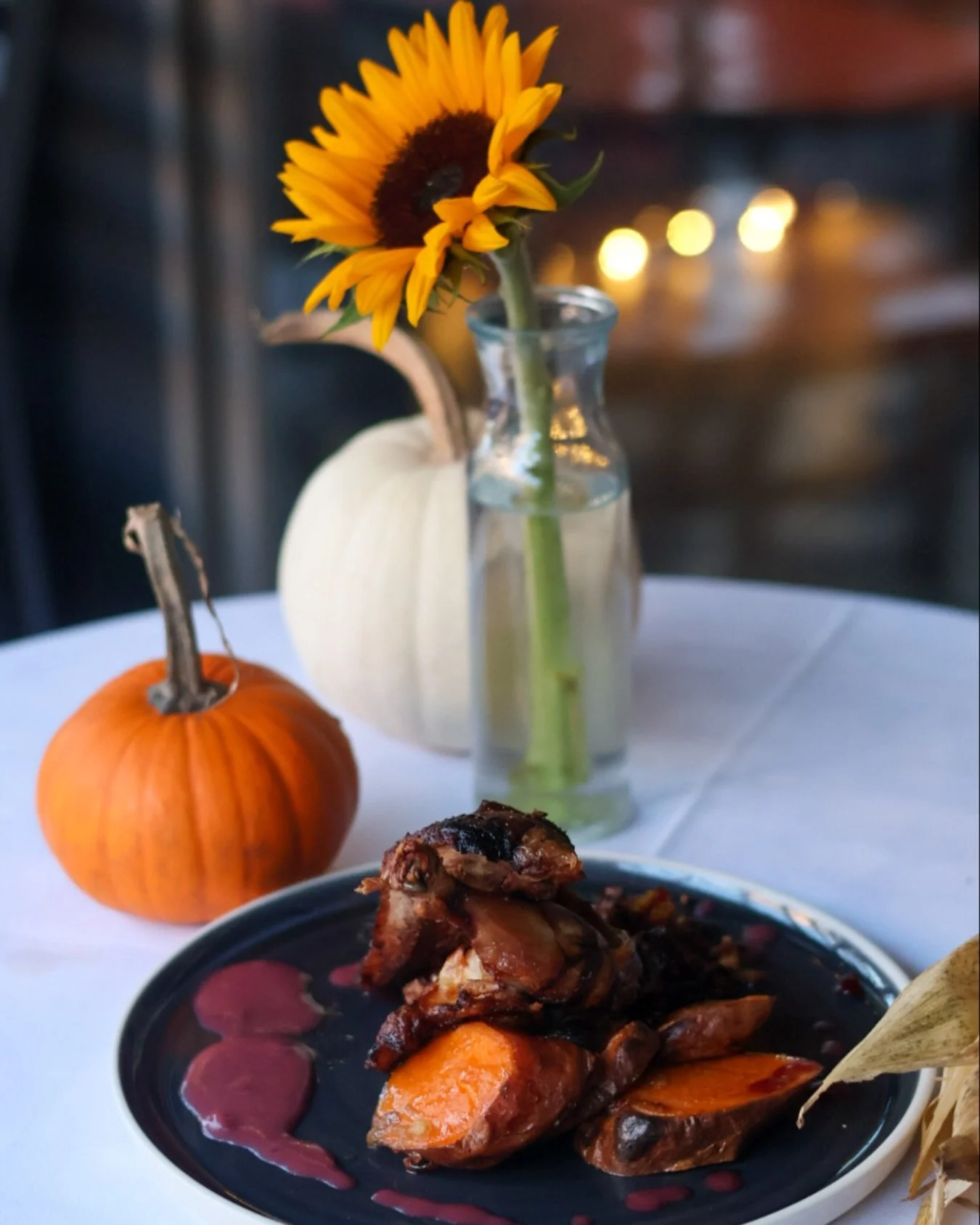 Fall photo shoots are my absolute favorite🌻

#socialmediaspezialist #digitalmediamarketing #hudsonvalleyny #marketing #branding #socialmediamanagement #foodphotography #socialmedia #photographer #hudsonvalleymagazine #hudsonvalleysocialmedia #hudson