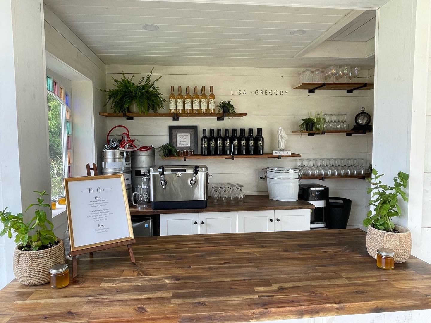 Poolhouse Bar.jpg