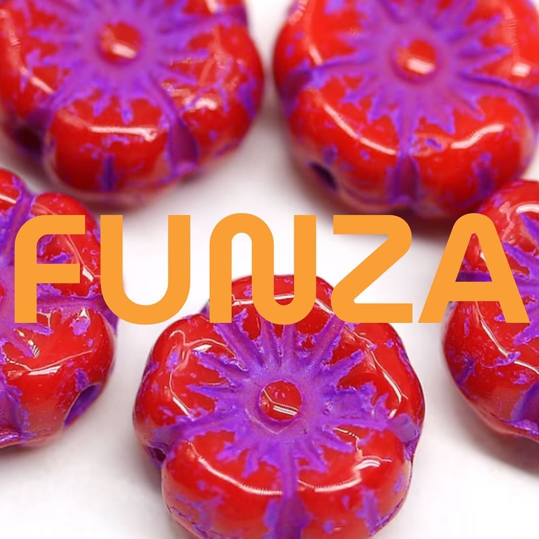 @funza___  accessories for the fun loving, experimental fashionista 🌺

#comingsoon #watchthisspace #funza