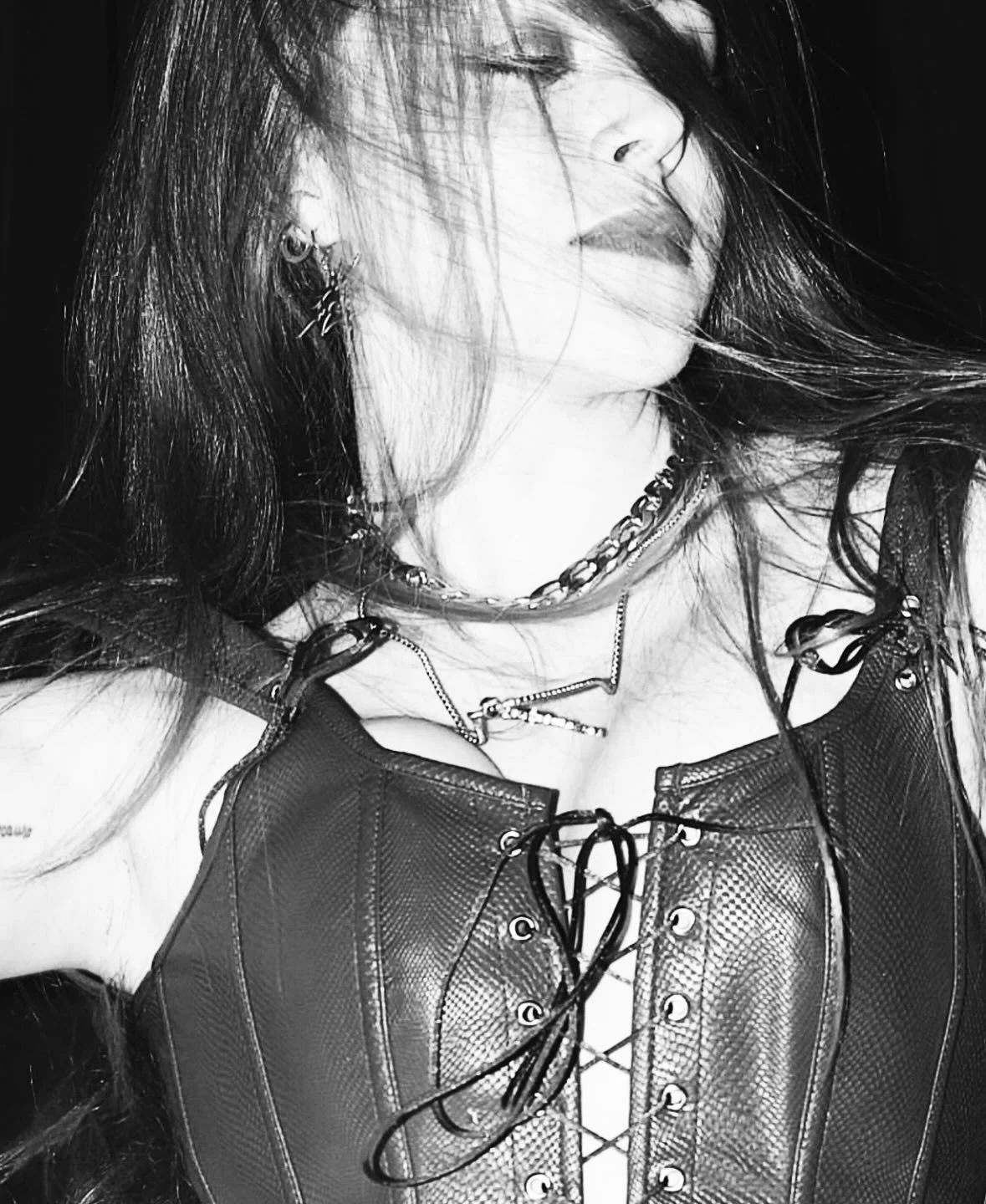 ༒︎TOMORROW NIGHT༒︎ it's an evening of darkwave, acid, industrial, &amp; technoise in celebration of the release of SKOTO @_skoto_ 's album &ldquo;MURDER MUSIC&rdquo; 

featuring performances by: ༒︎SKOTO @_skoto_
༒︎TEMPTRIX (TX) @temptrix_
༒︎WOUND INT
