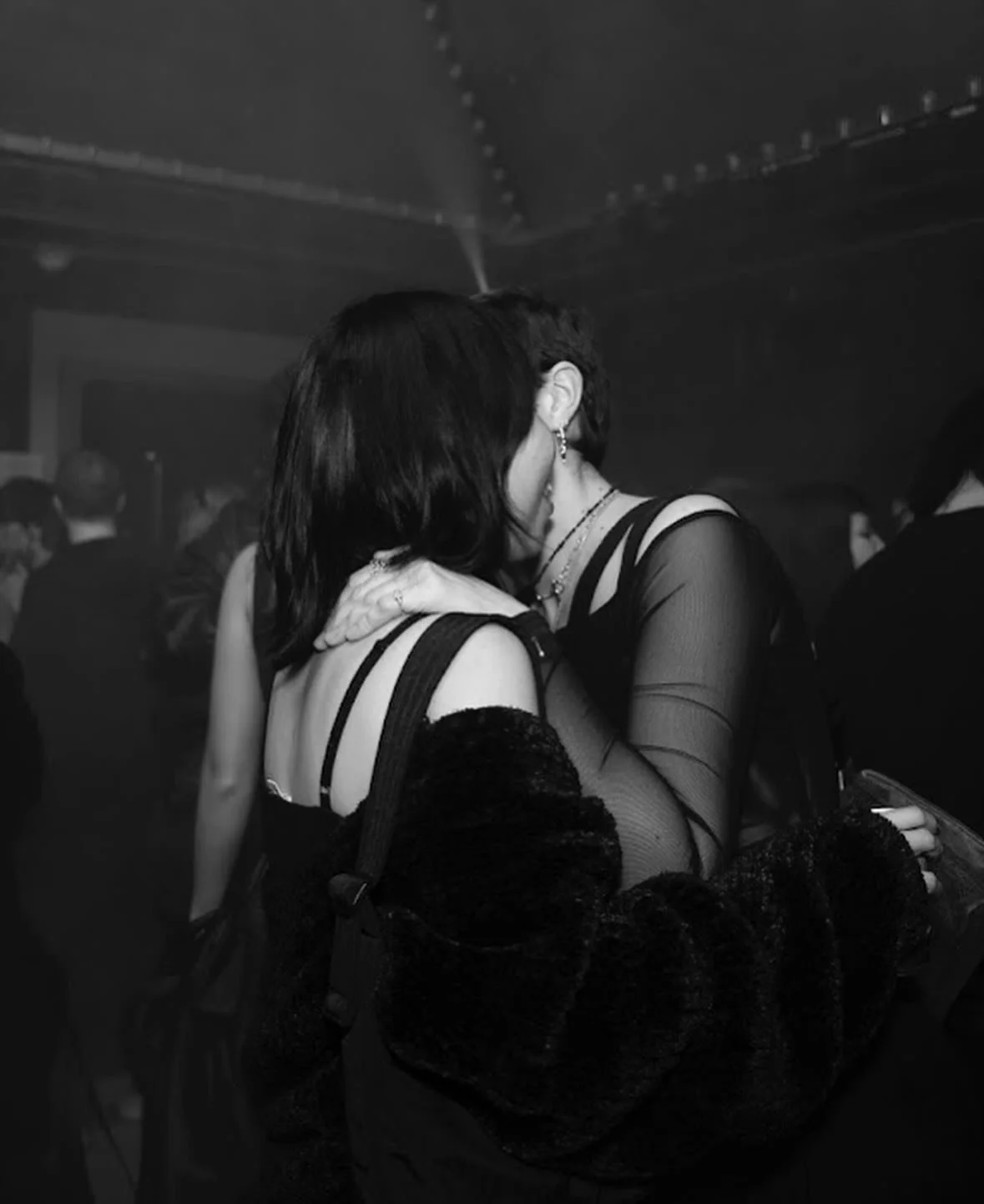 october is coming in HOT 🌡️ which of these hot goth halloween events will you &amp; your coven be attending? all of them? that's what we thought 

🦇10/4 CLUB SUCCUBUS lesbian vampire pole show &amp; darkwave dance party with @queerfemparties dancer