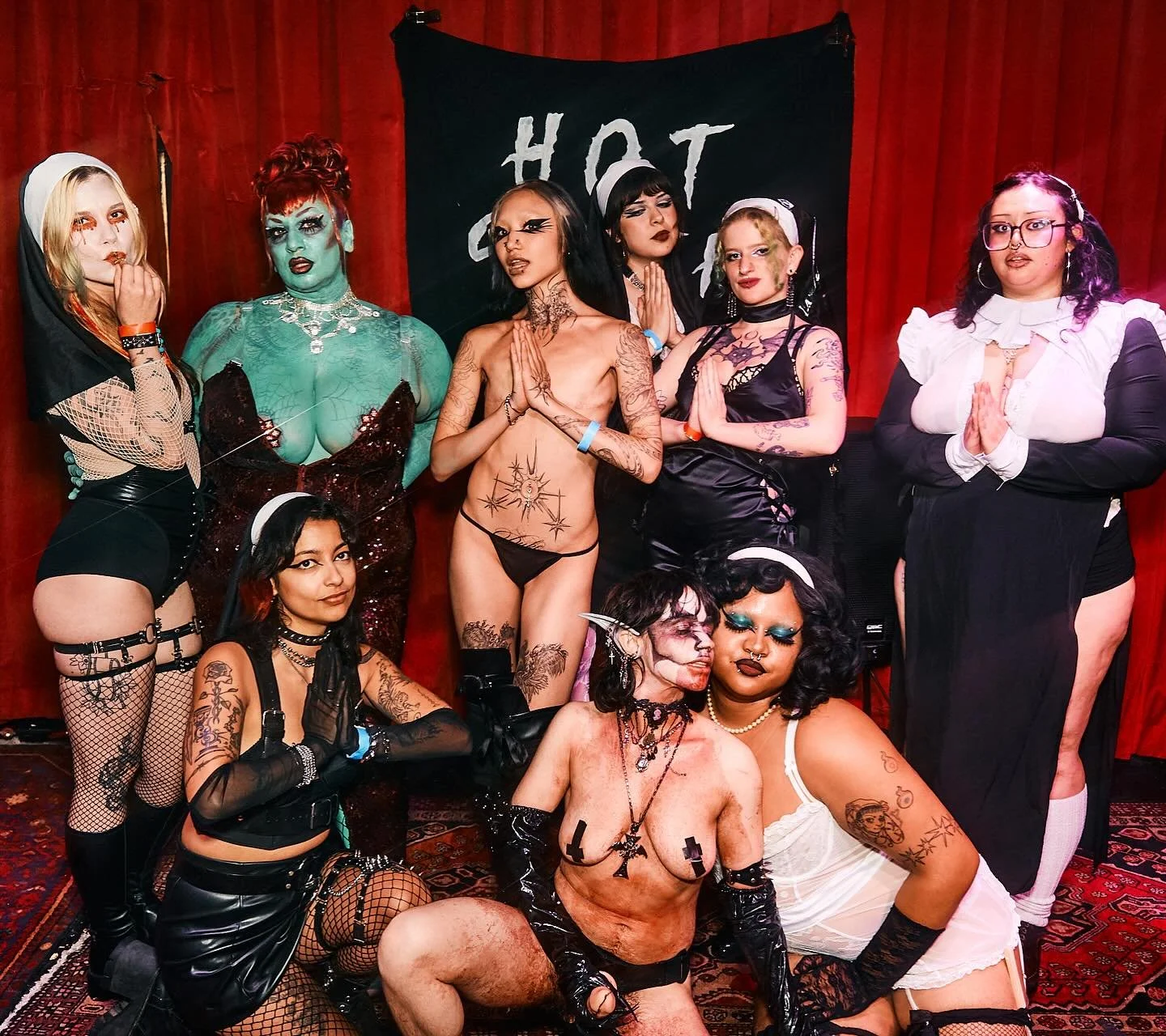 in case you were wondering this is exactly the vibe 

📸 @violeta_comp.mov