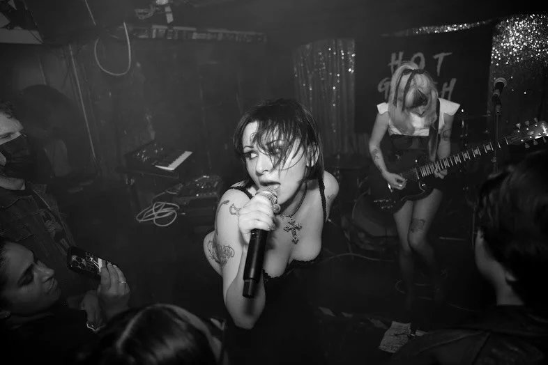 shots of MADELINE GOLDSTEIN @madelinegoldstein_ VIOLET THRONES @violet.thrones &amp; XERISH @xerishthis at the HGGF show last month 🌹 shot by @dejawhitney 

UPCOMING HOT GOTH GIGS:

🥀5/21 VIOFLESH (Chile), SILHOUETTE (Los Angeles), WYSTERIA VEIL @ 