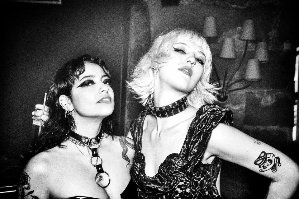 europe tour has been a dream so far 🌹 grateful to all the kind people we met in france 🦇

sooo thrilled for our next gig &amp; a few days off in the beautiful city of MADRID 📍 join myself &amp; @itspinkstiletto for a night with @darkentries_spain 