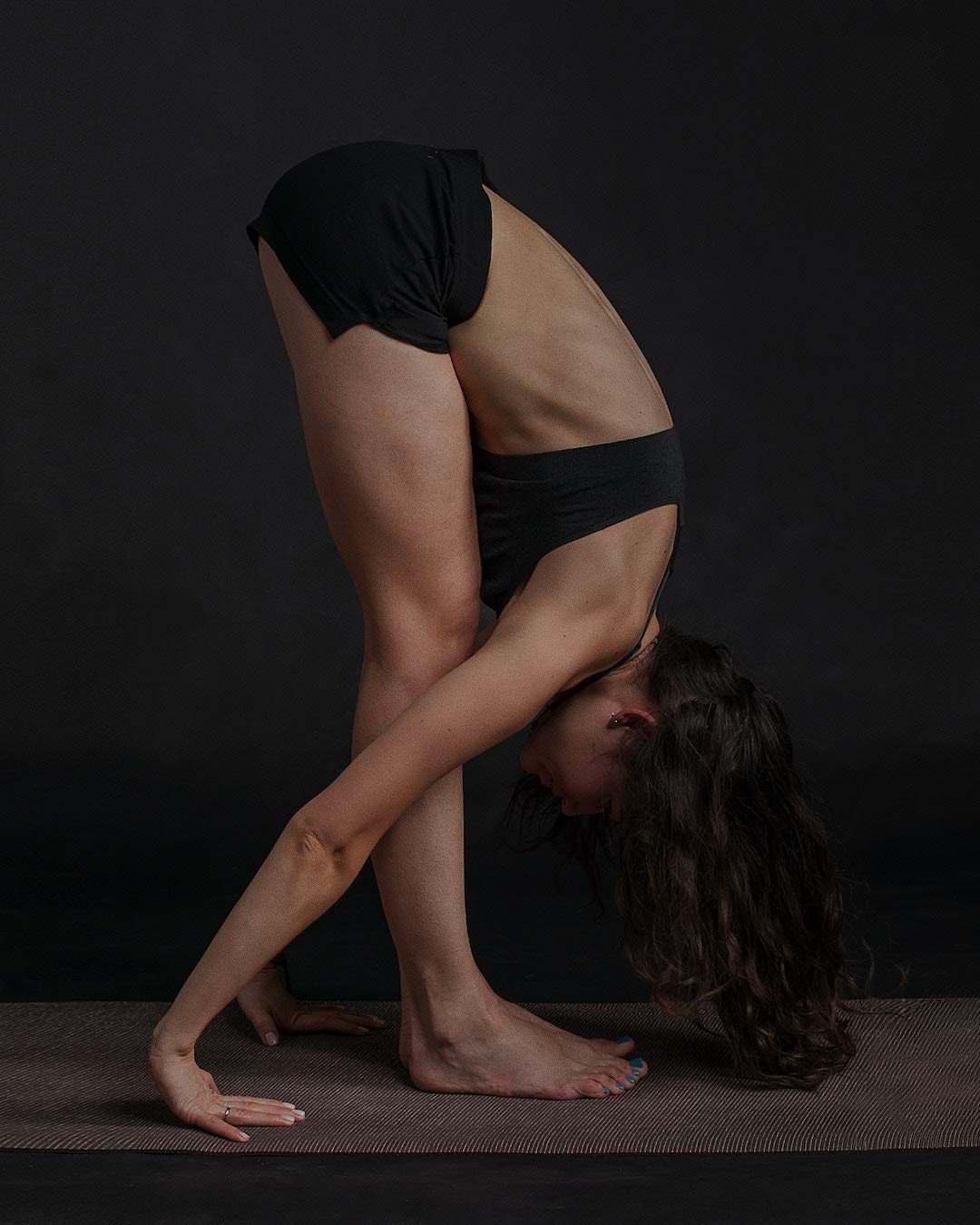 Move, and your lymphatic system will thank you 🌿

Movement is a powerful tool for health and well-being, and your lymphatic system is no exception. Unlike the circulatory system, which has the heart to pump blood, the lymphatic system relies on our 