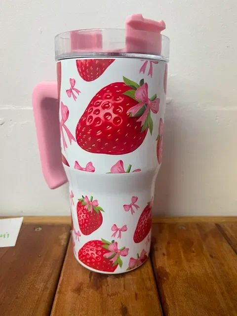 Strawberries & Bows