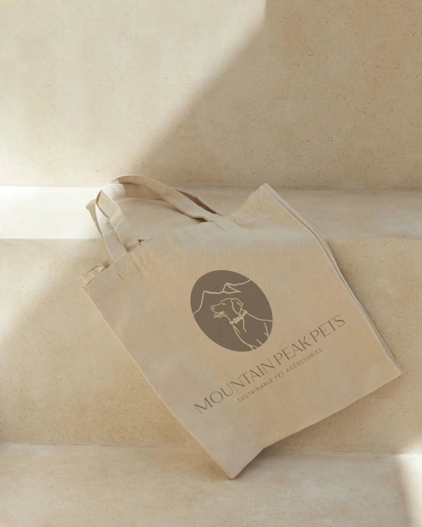 I am so proud of how this brand and website and turned out, for the most wonderful clients! @mountainpeak.pets

If you are a pet lover or know one, their leashes are the best and sturdiest (I would know, I love them for my big pup) and their accessor