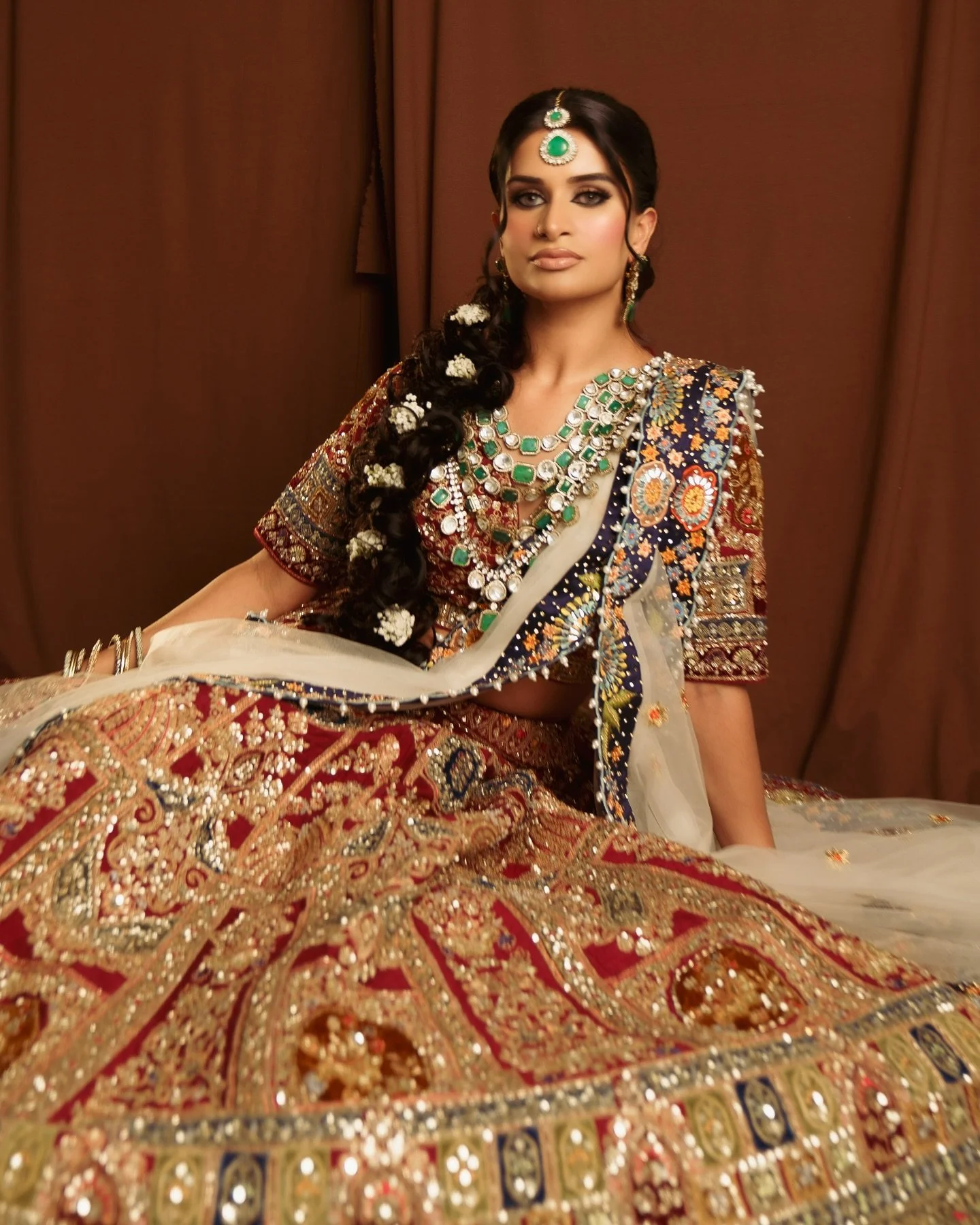 Regal elegance in every detail ✨

Model: @xr_av 

Bridal Makeup, Hair Styling, and Full Bridal Dressing by me Henna: @swirledhenna 
Outfits: @abhishekh_n_radhika_gupta 
Jewerelly: @sparklingcreations15 
Flowers: @flowerimbymaziah 

Photographer and V