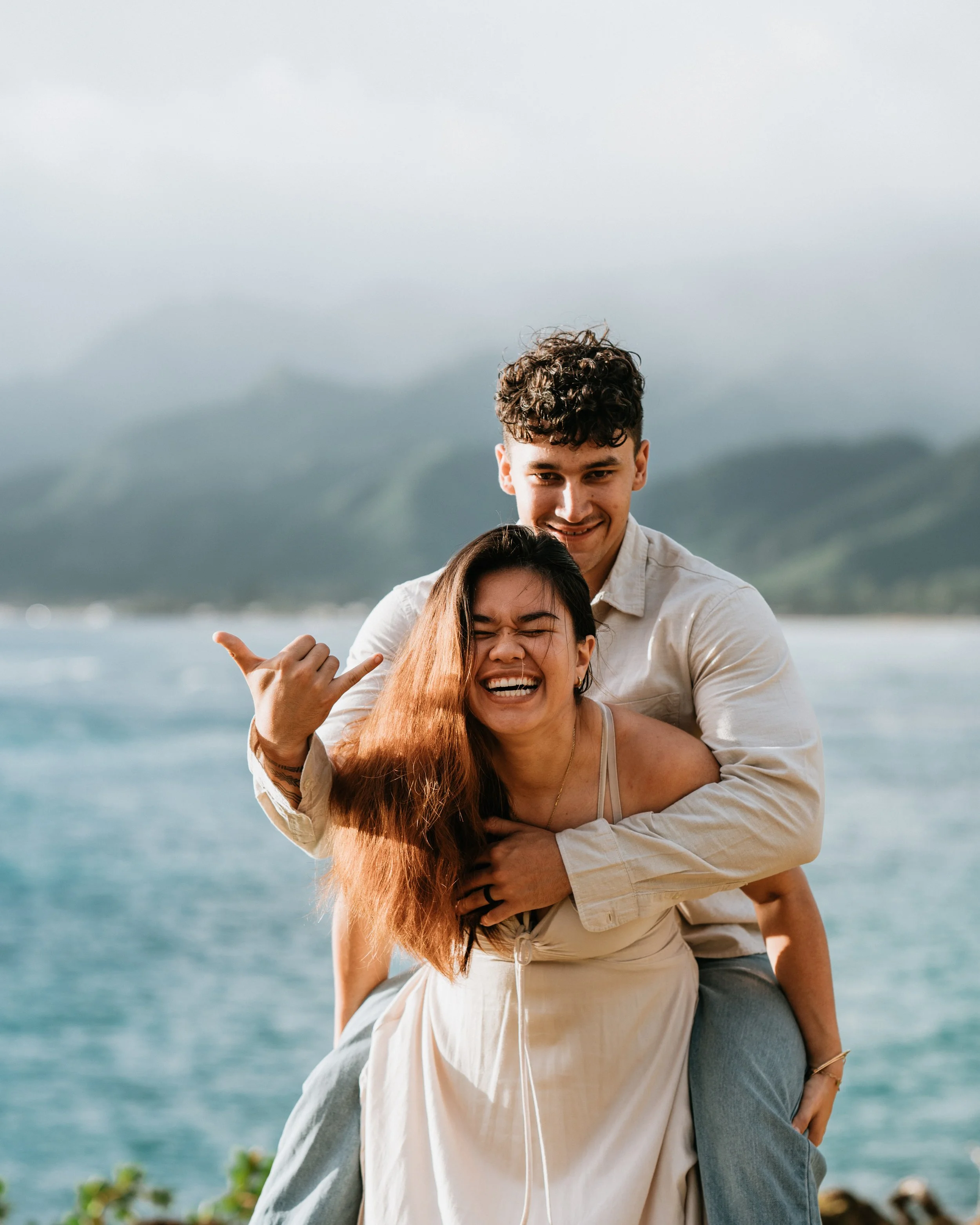 SUMMER-OAHU-HAWAII-COUPLE-PORTRAIT_026.jpg