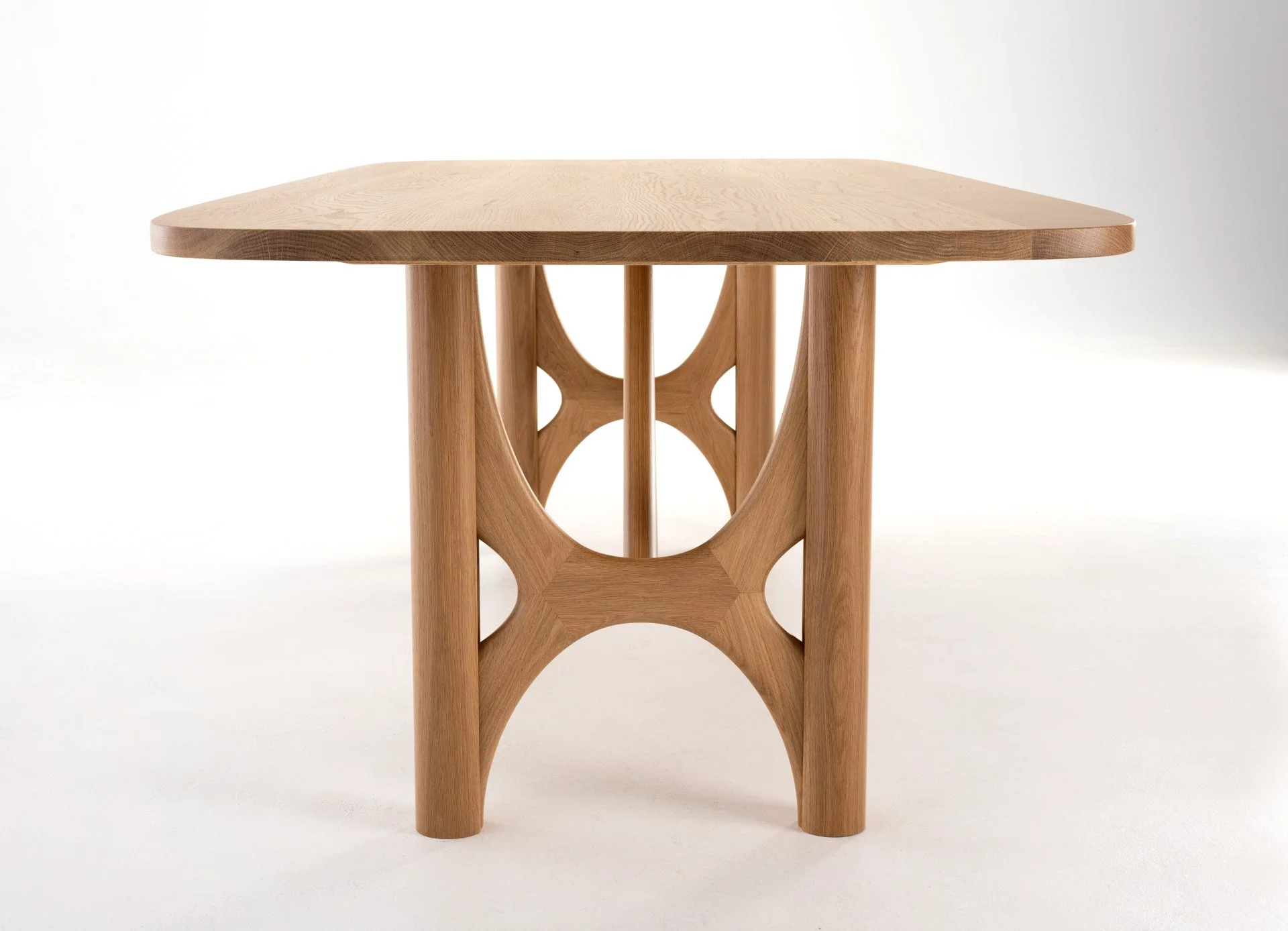 Liverpool Dining Table