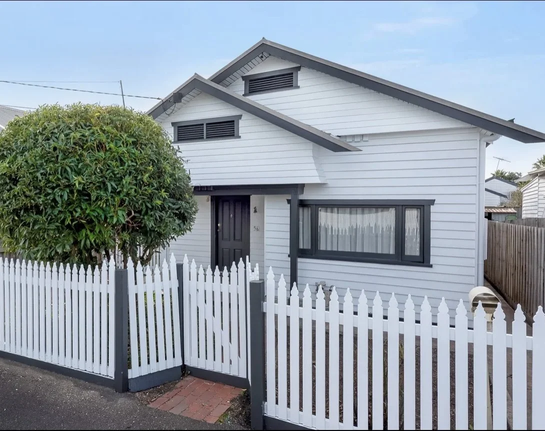 Garden clear-out before sale in Geelong—edges defined, hedges trimmed by Jamie, coordinated by Pinkerton Property Care