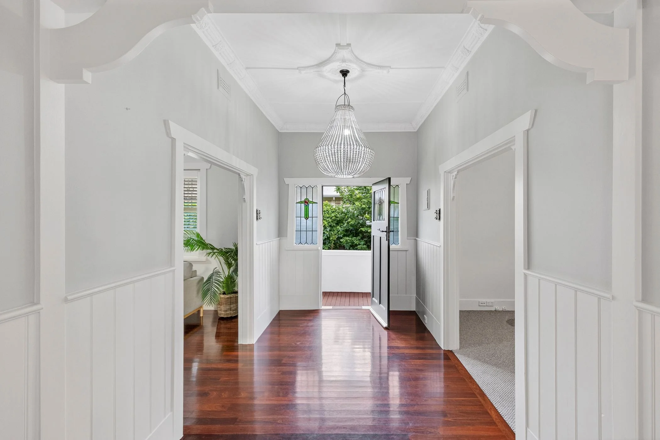 248 Autumn Street Manifold Heights – entry floor after pre-sale clean by Pinkerton Property Care.jpg