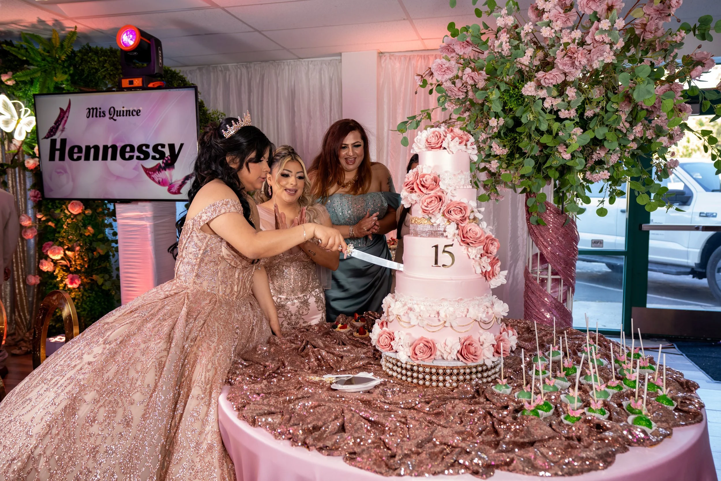 Hennesys XV (98).jpg