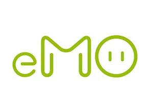 Das Logo von eMO in grüner Farbe, stilisiert und modern gestaltet.