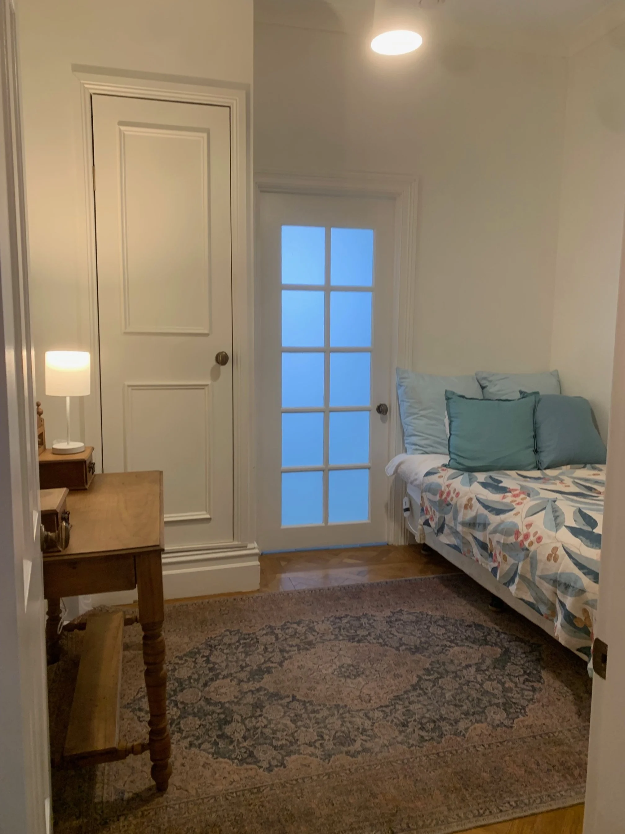 Single door closed 2.jpg