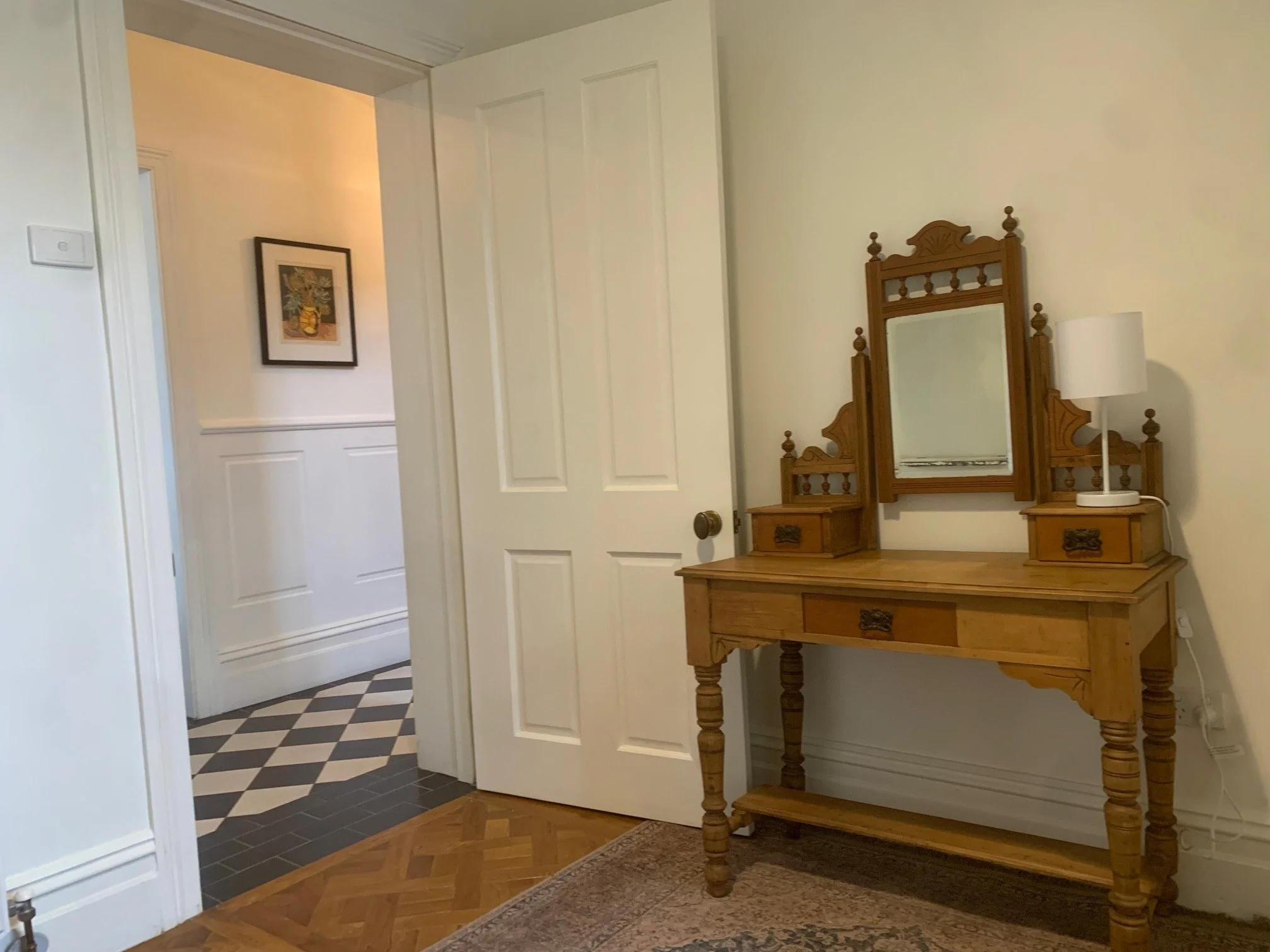 Single Dressing table.jpg