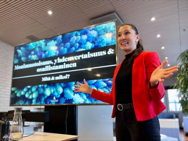 DHL - Adecco DEO.jpeg