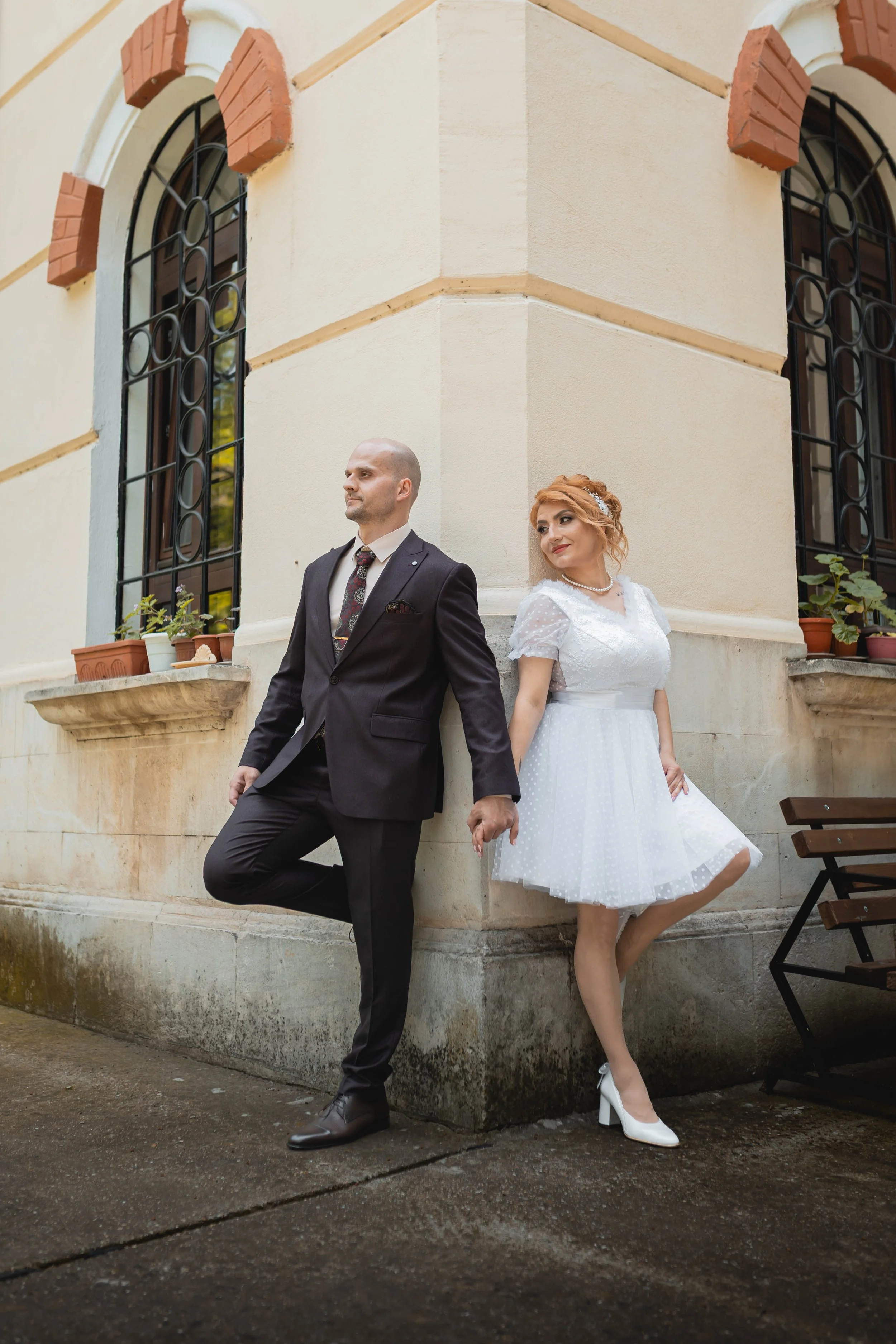 булка младоженец сватба 2026 ахтопол царево бургас сливен  софия пловдив русе силистра варна стара загора нова загора фотограф за сватба младоженци рокля фотосесия на морето пръстен сгодени търсим сватбен фотограф снимки кумове шафери добрич църква