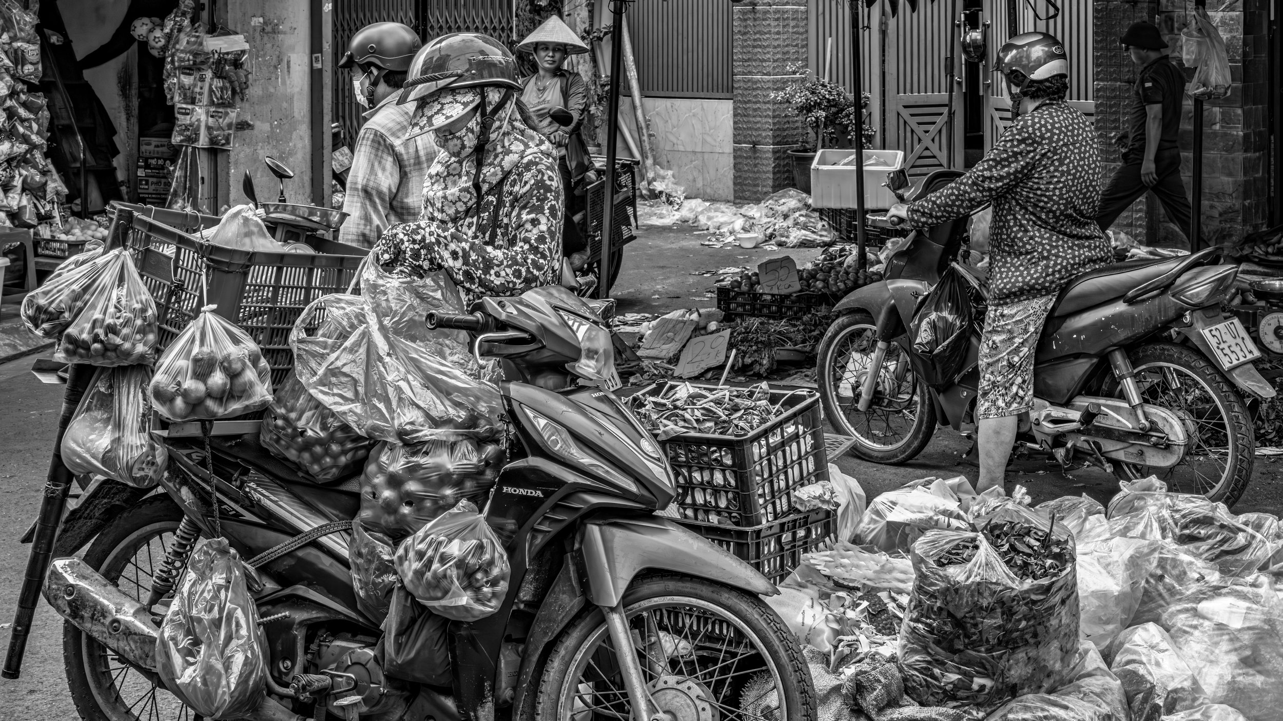 SAIGON 112.jpg