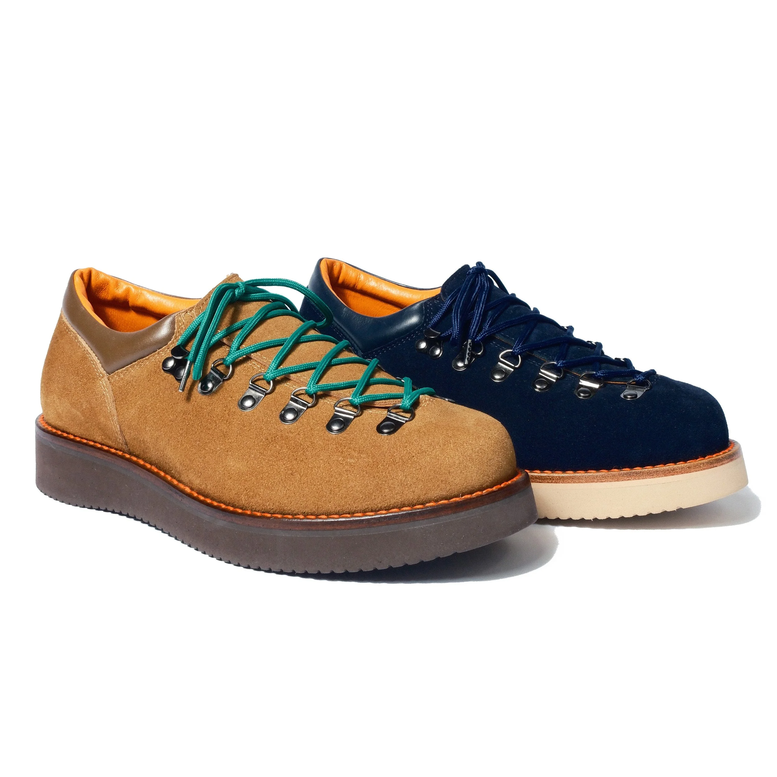THE COLOR "CITY MOUNTAIN BOOTS"