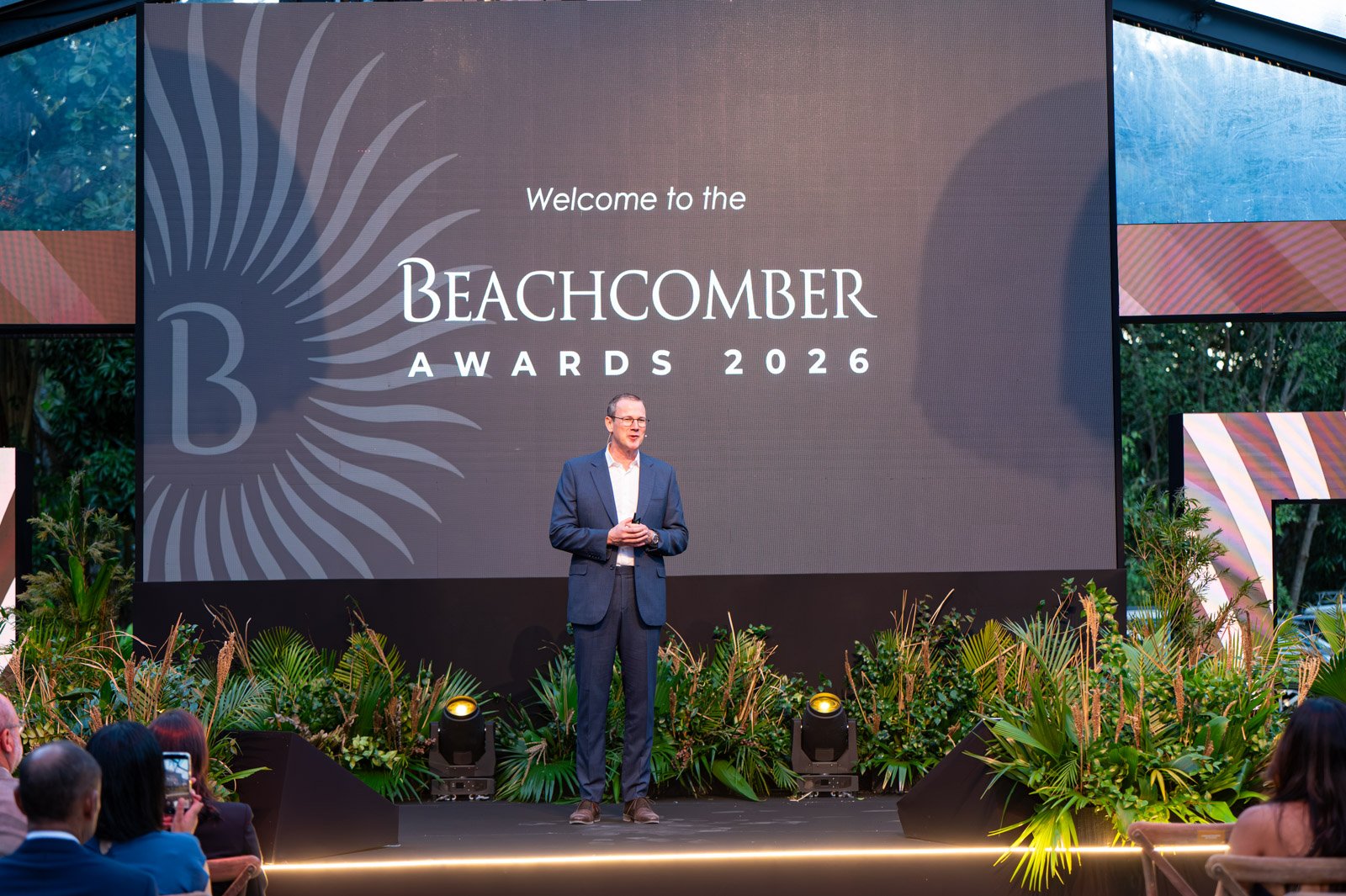 Beachcomber award26 low res-90.jpg