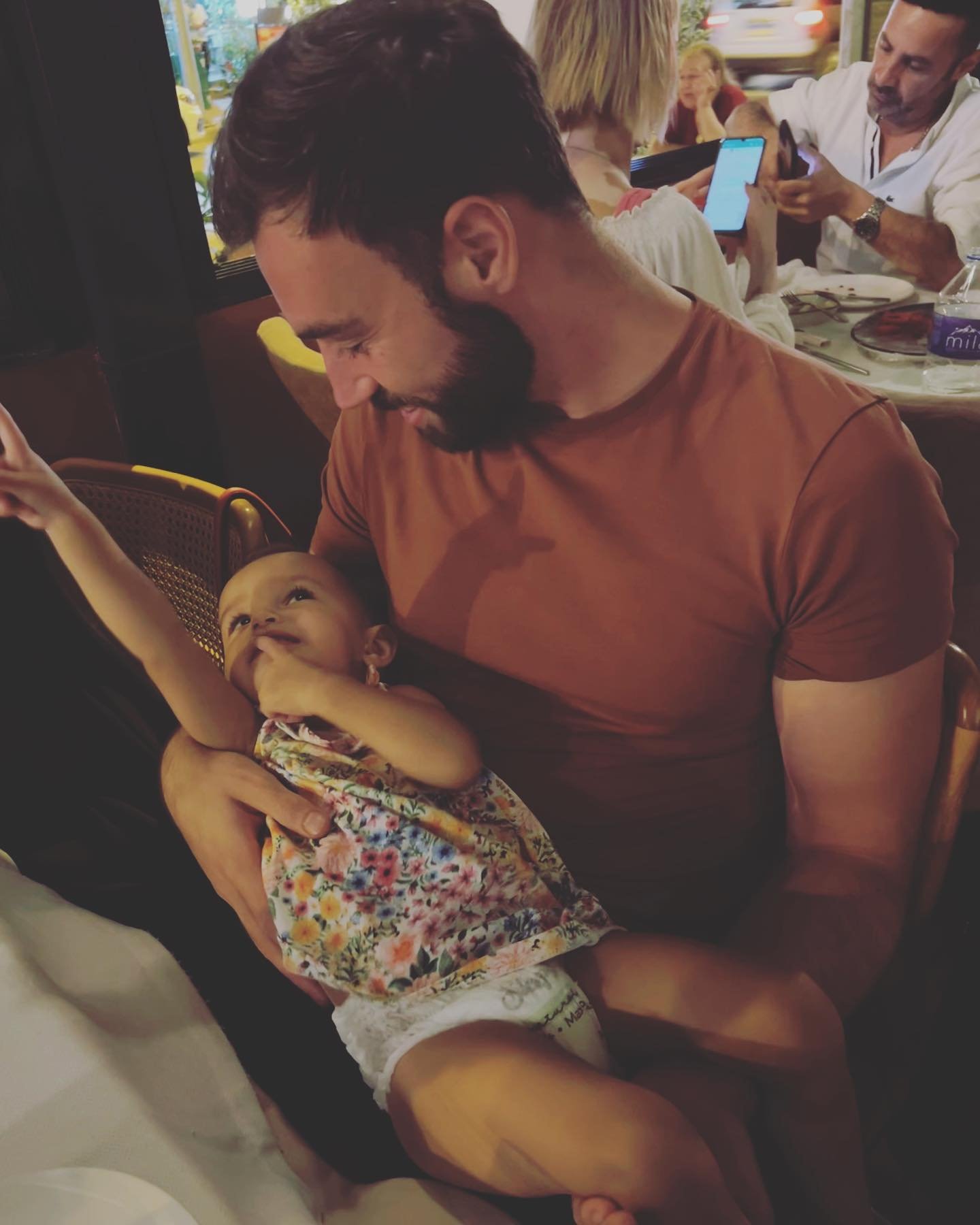 Spending some quality time with my beautiful niece ❤️ Istanbul has some of the best sights to see in the world, and I think I may have just found the number one.
