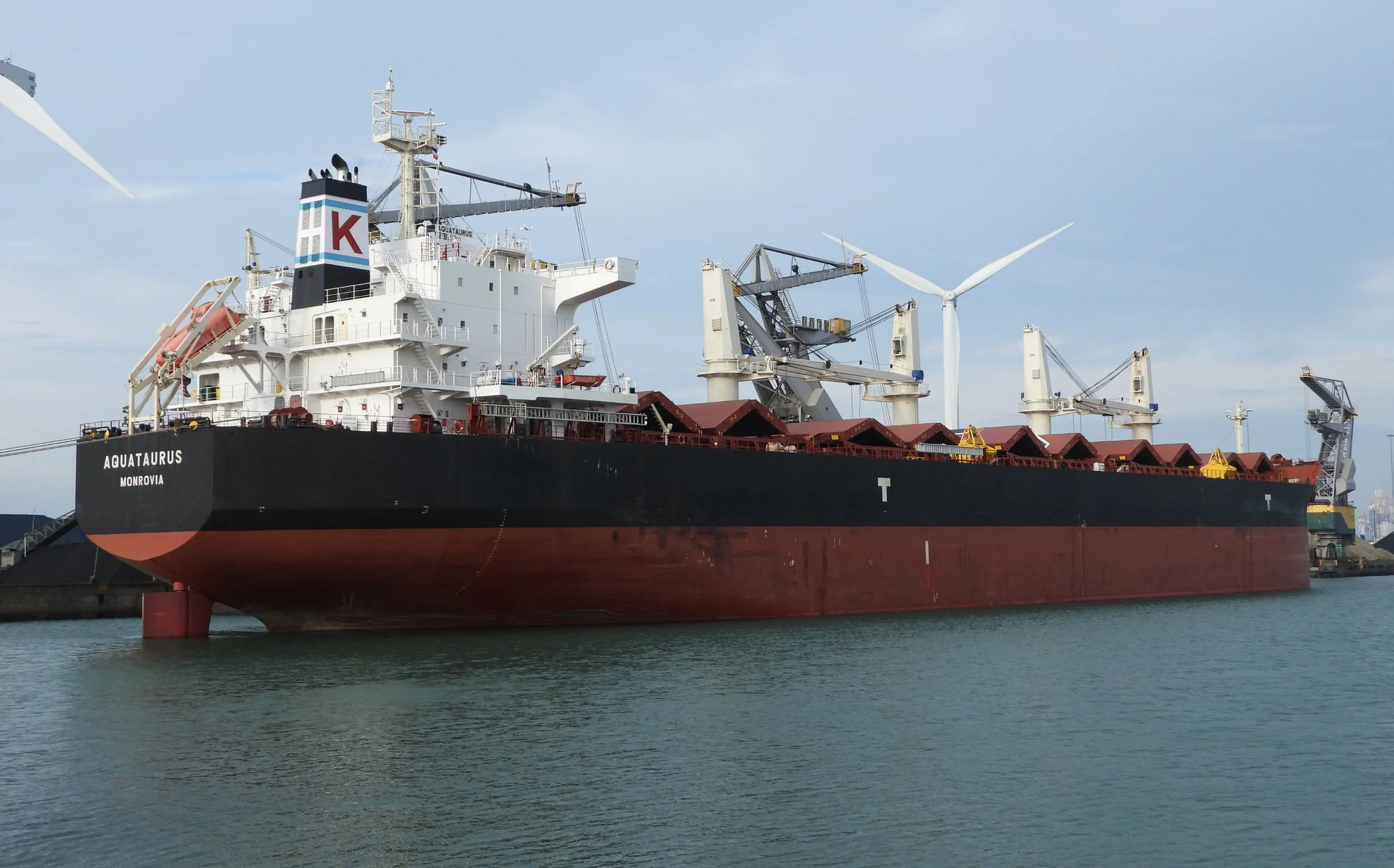 mv Aquataurus 11/14/2020 - Vlissingen (NL)