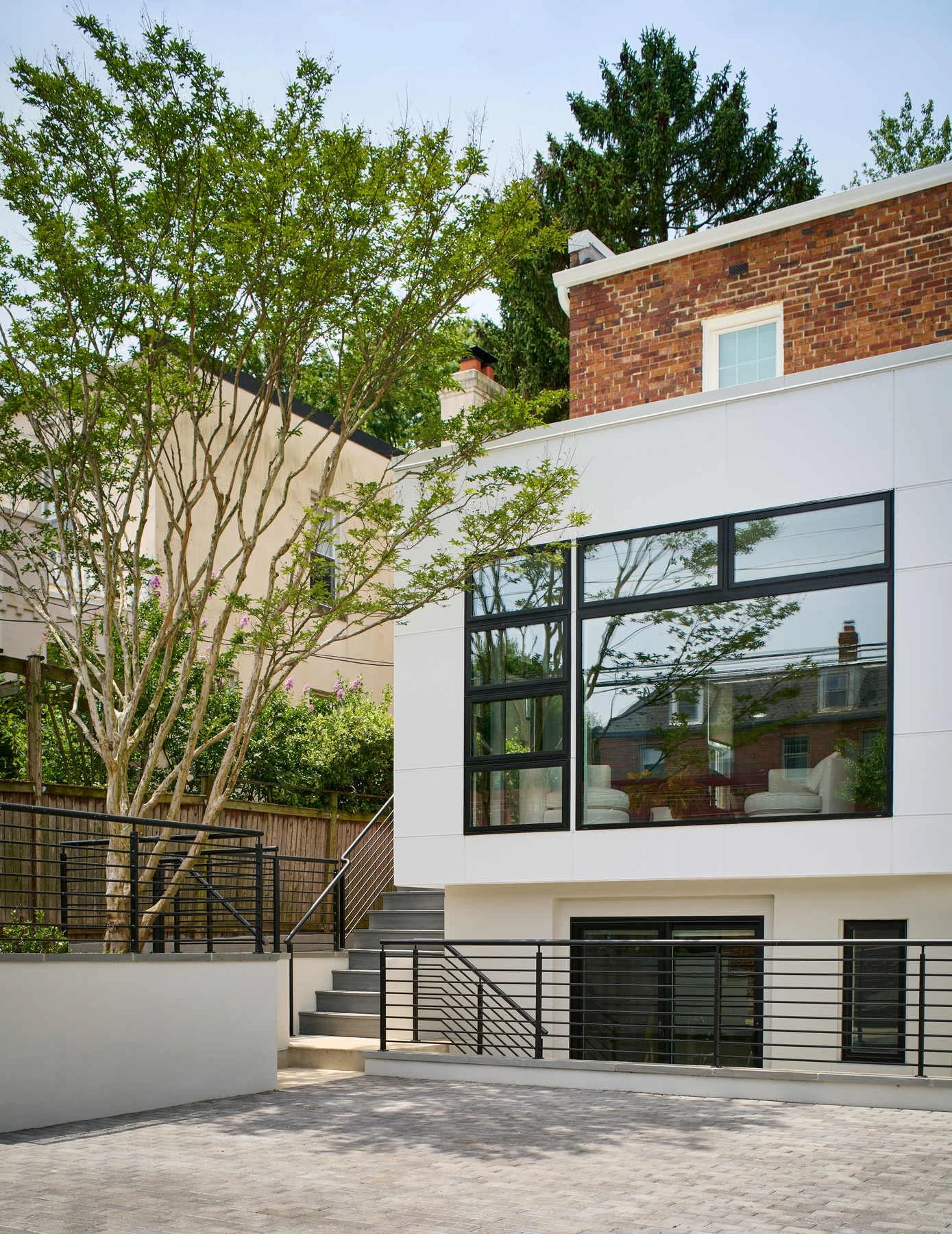 689f840b7be20961e0c2ba34_Landis_Woodley Park Addition and Exterior_2 (1).jpg