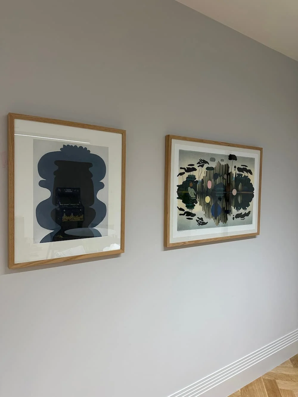 art_hanging_london.jpg