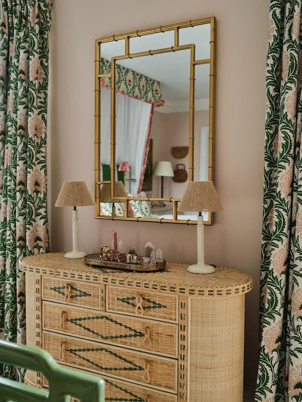 Notting_Hill_mirror_installation 9.jpg