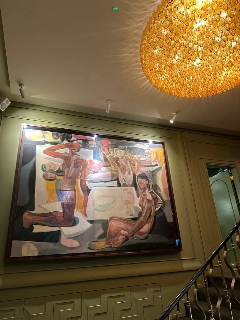 professional-picture-hanging-in-service-london.1.jpg