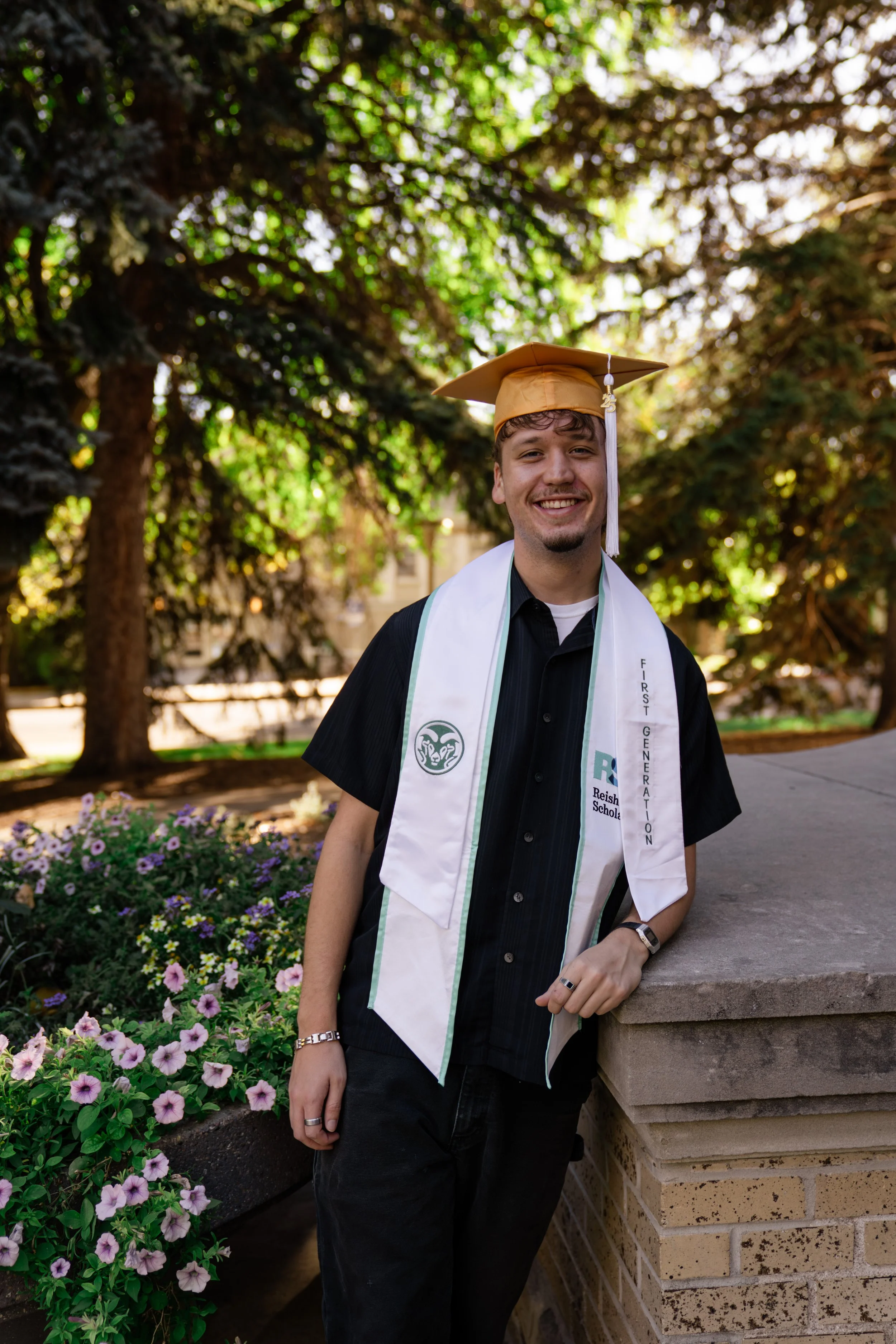Aurora-NoPhoto-grad-11.jpg