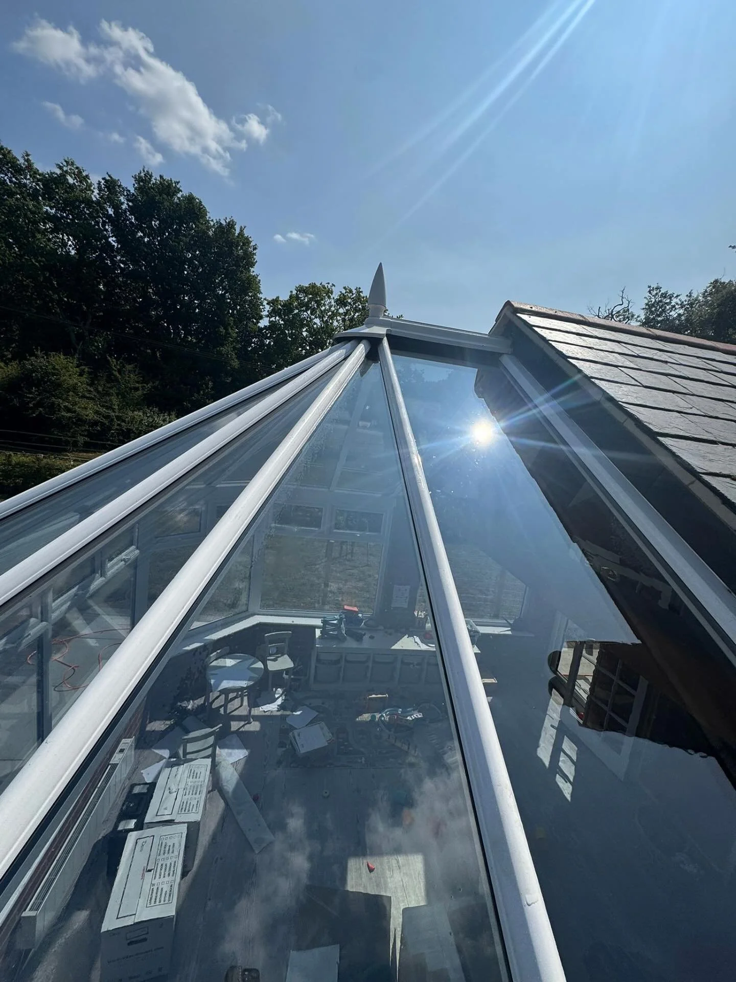Conservatory Roof Clean in Naphill Today ✅🏡 #conservatorycleaning #naphill #waltersash #windowcleaner