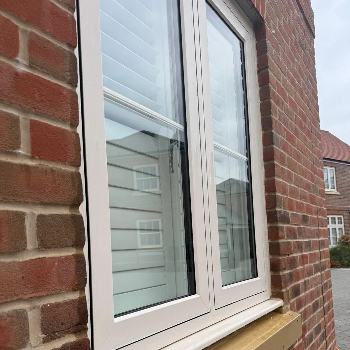 ✨ Before vs After ✨ &mdash; Sparkling windows make all the difference! Proudly serving Beaconsfield. #WindowCleaning #Beaconsfield