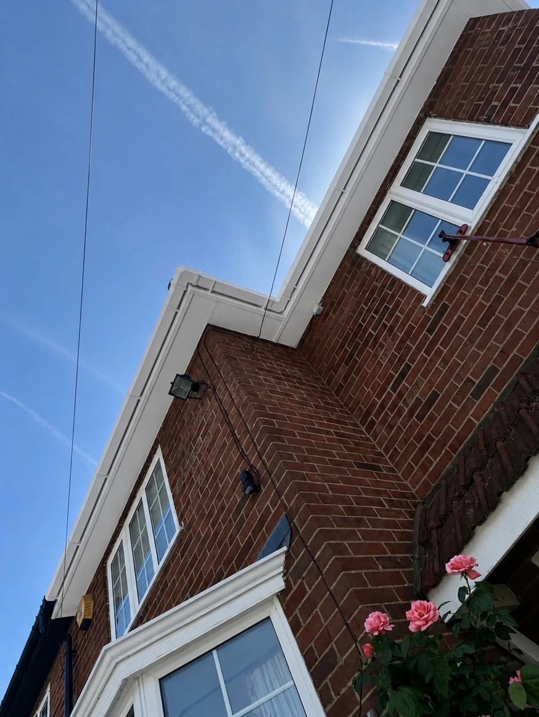 Fascia &amp; Soffit Cleaning 🧼🏡

Need yours done? Get in touch today for a free quote: 07710974427 📞 #windowcleaner