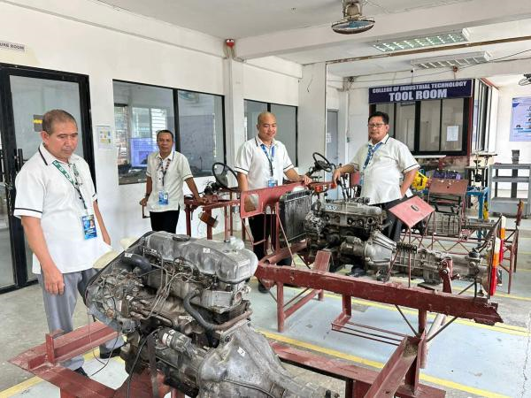 Rotary Iloilo, Philippines