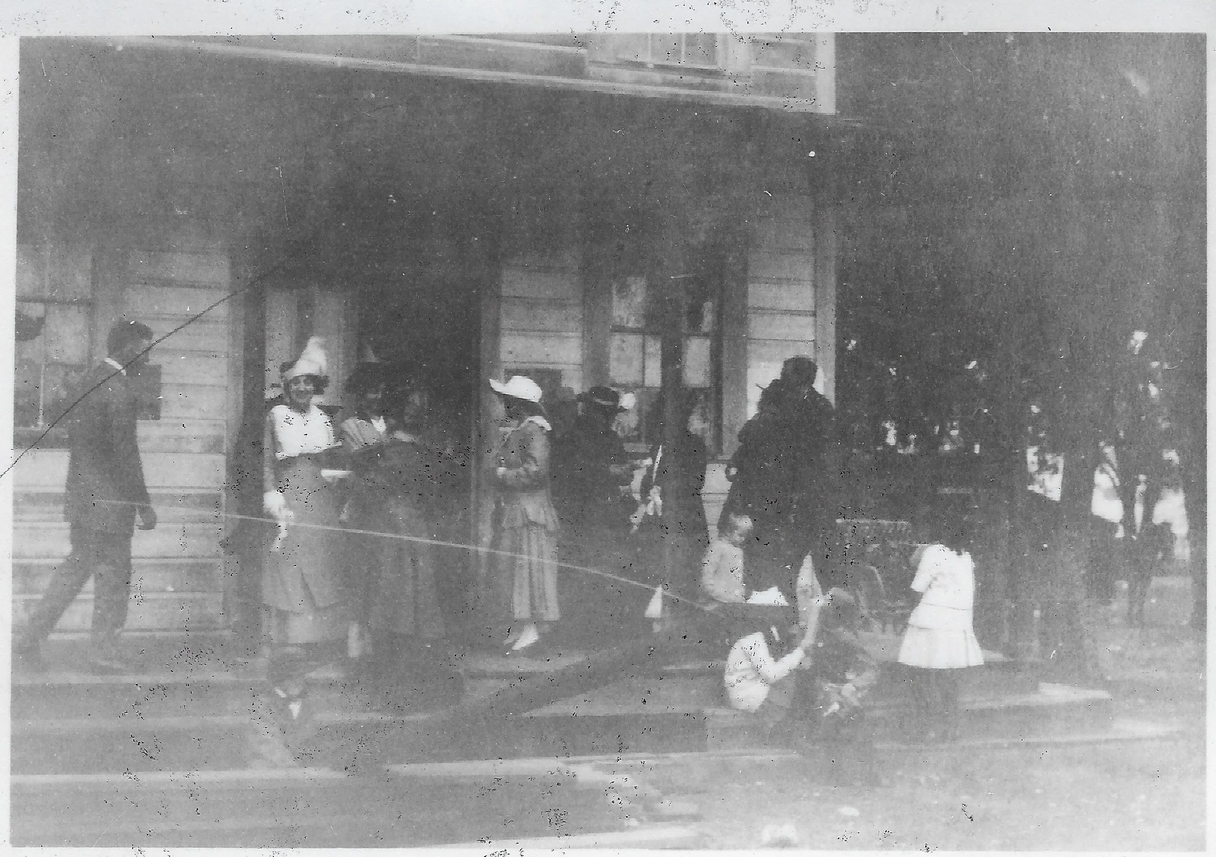 1915_Cholame_Hall.jpeg