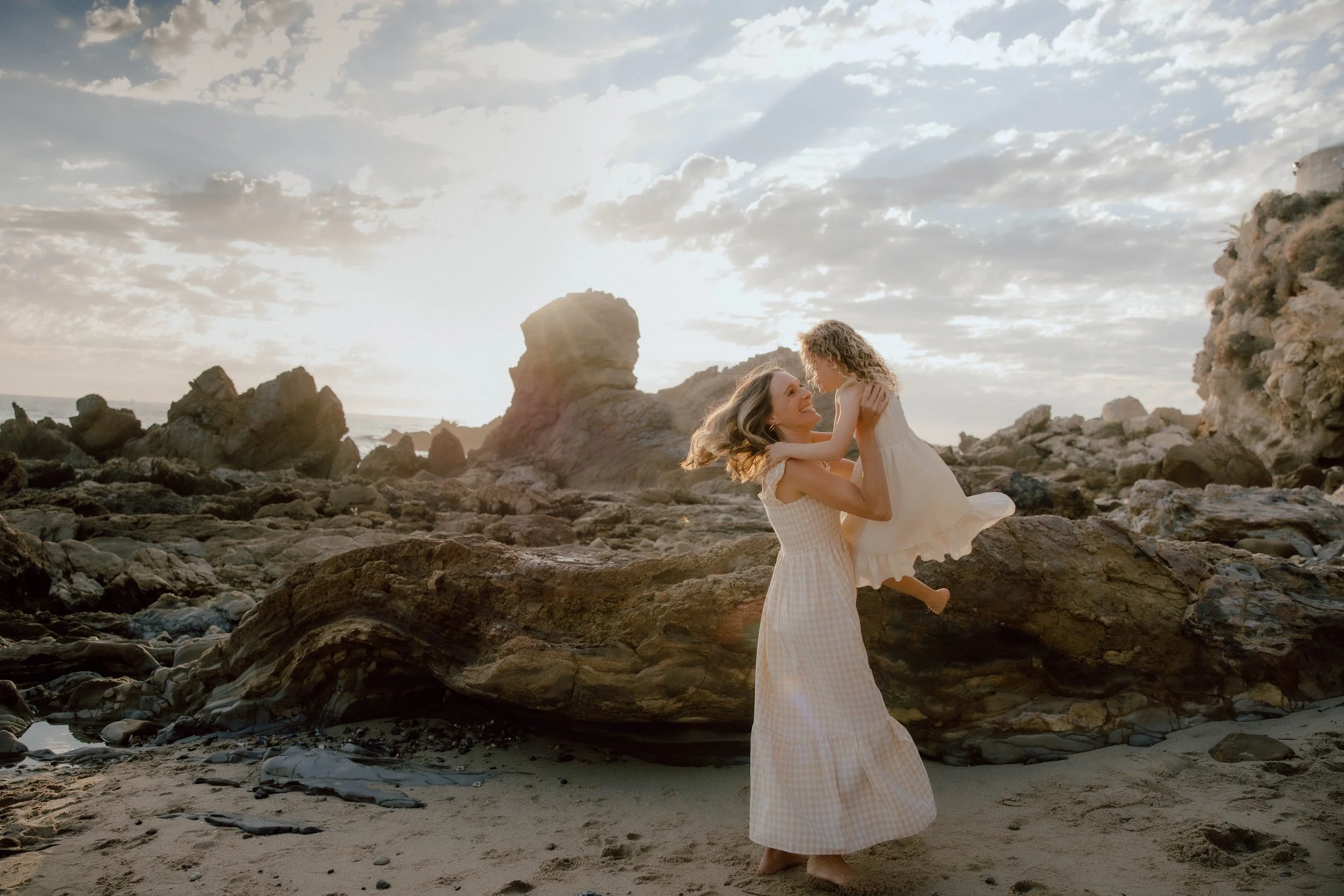 OC-LA-Wedding-Maternity-Photographer-Nylon-12.jpg