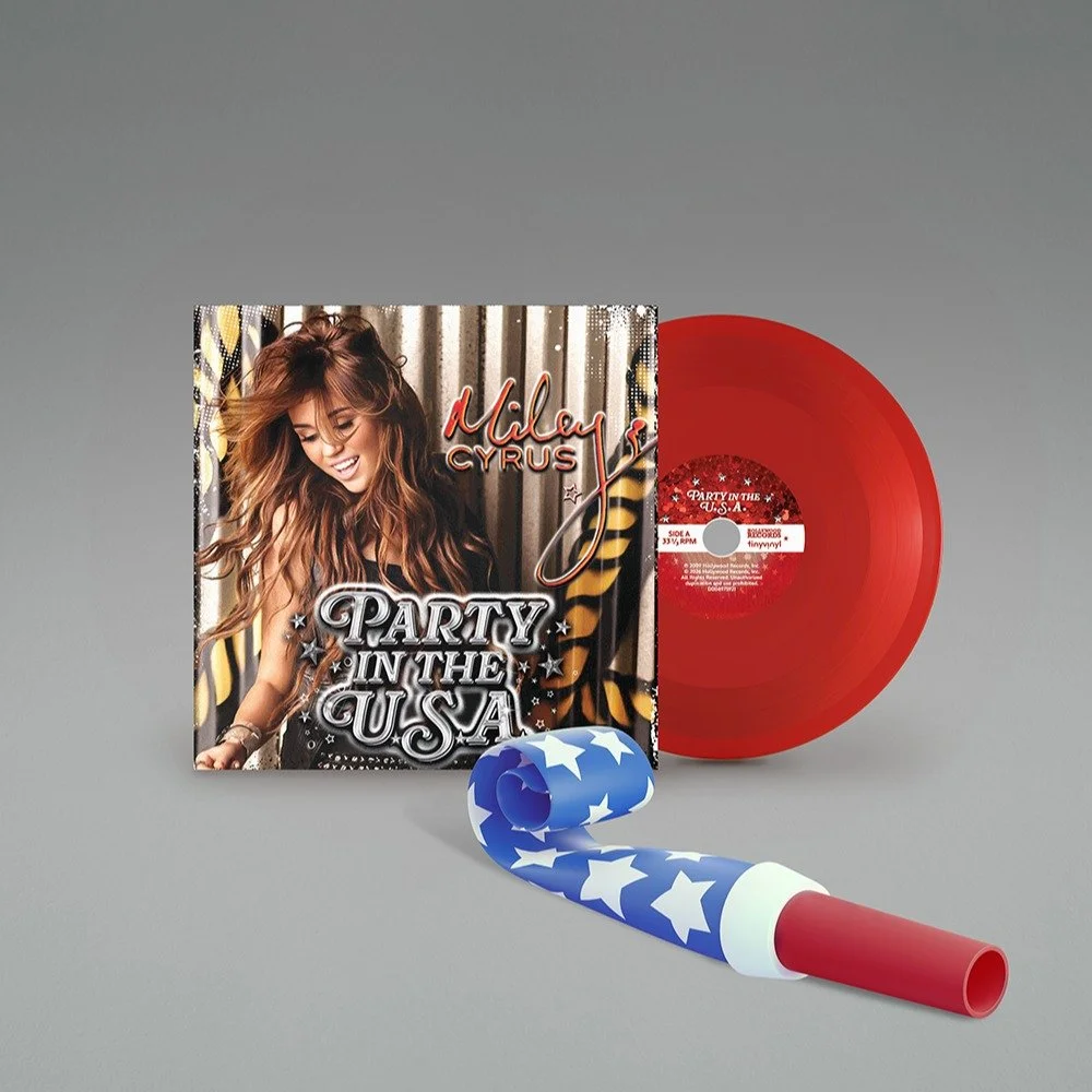 tv0139
Miley Cyrus @mileycyrus 
Side A: Party in the USA
Side B: Time of Our Lives
Pre-Order Available: Target
#tinyvinyl