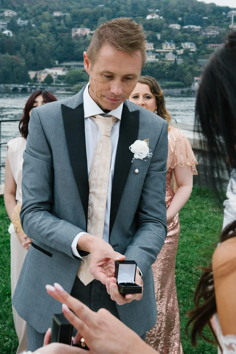 Photographer_for_Wedding_on_Como_Lake_inna_wed_250.jpg