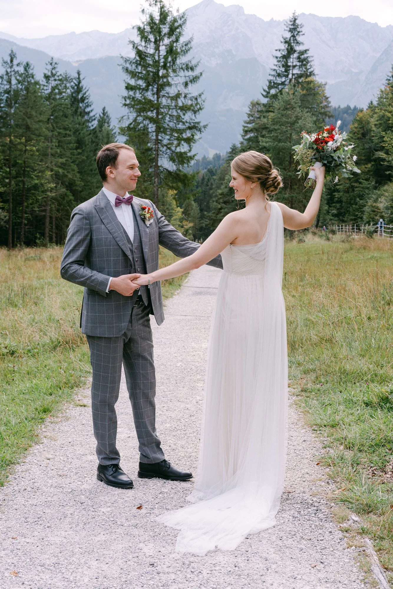 Wedding_photographer_in_Garmisch_inna_wed_innazaytsevacom_114.jpg