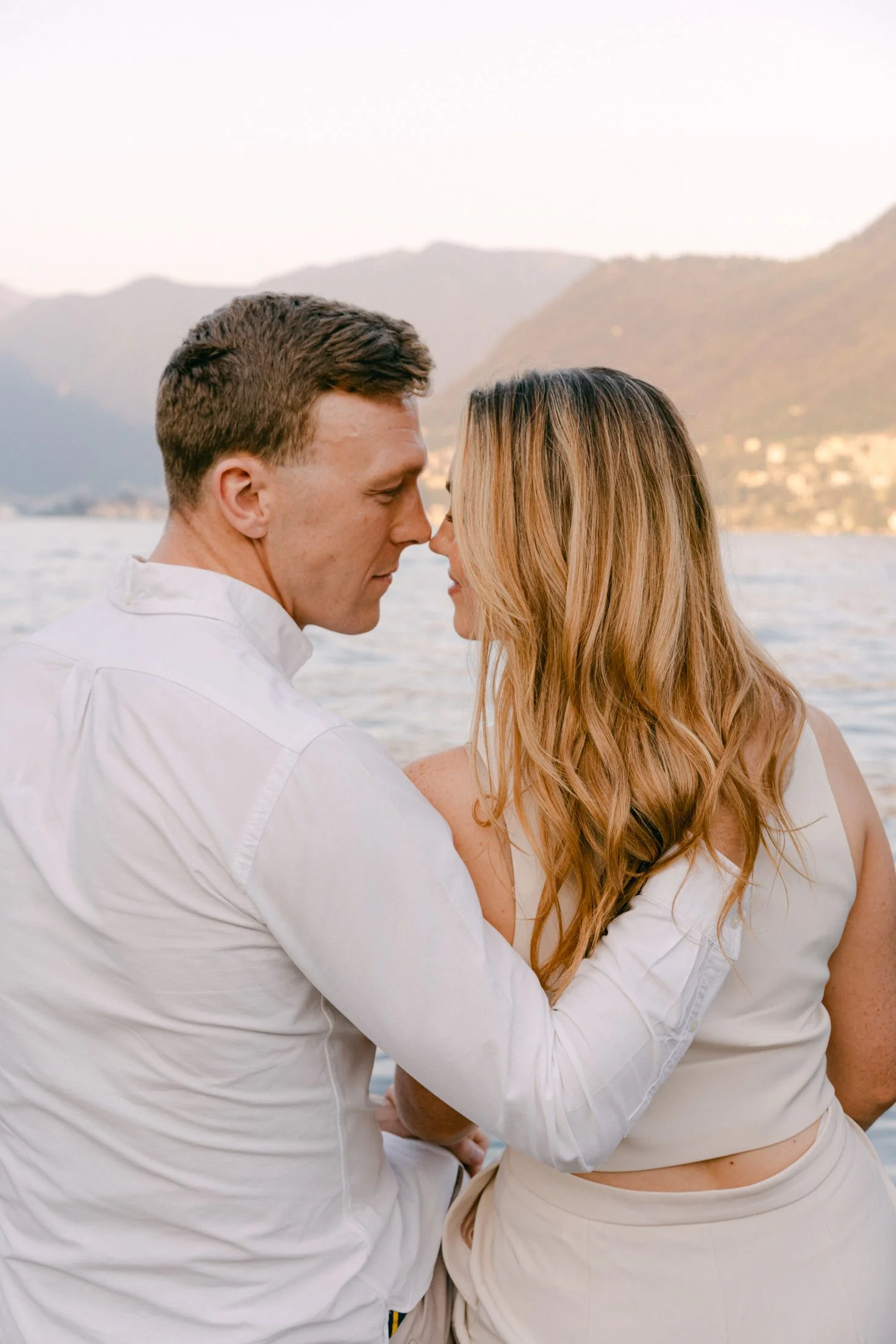 Inna-Zaytseva-engagement-photographer-lake-Como-15.jpg