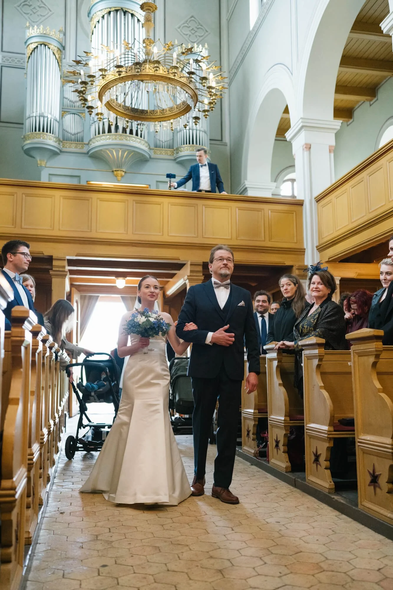 Wedding-photography-Potsdam-Dorfkirche-Caputh-31.jpg